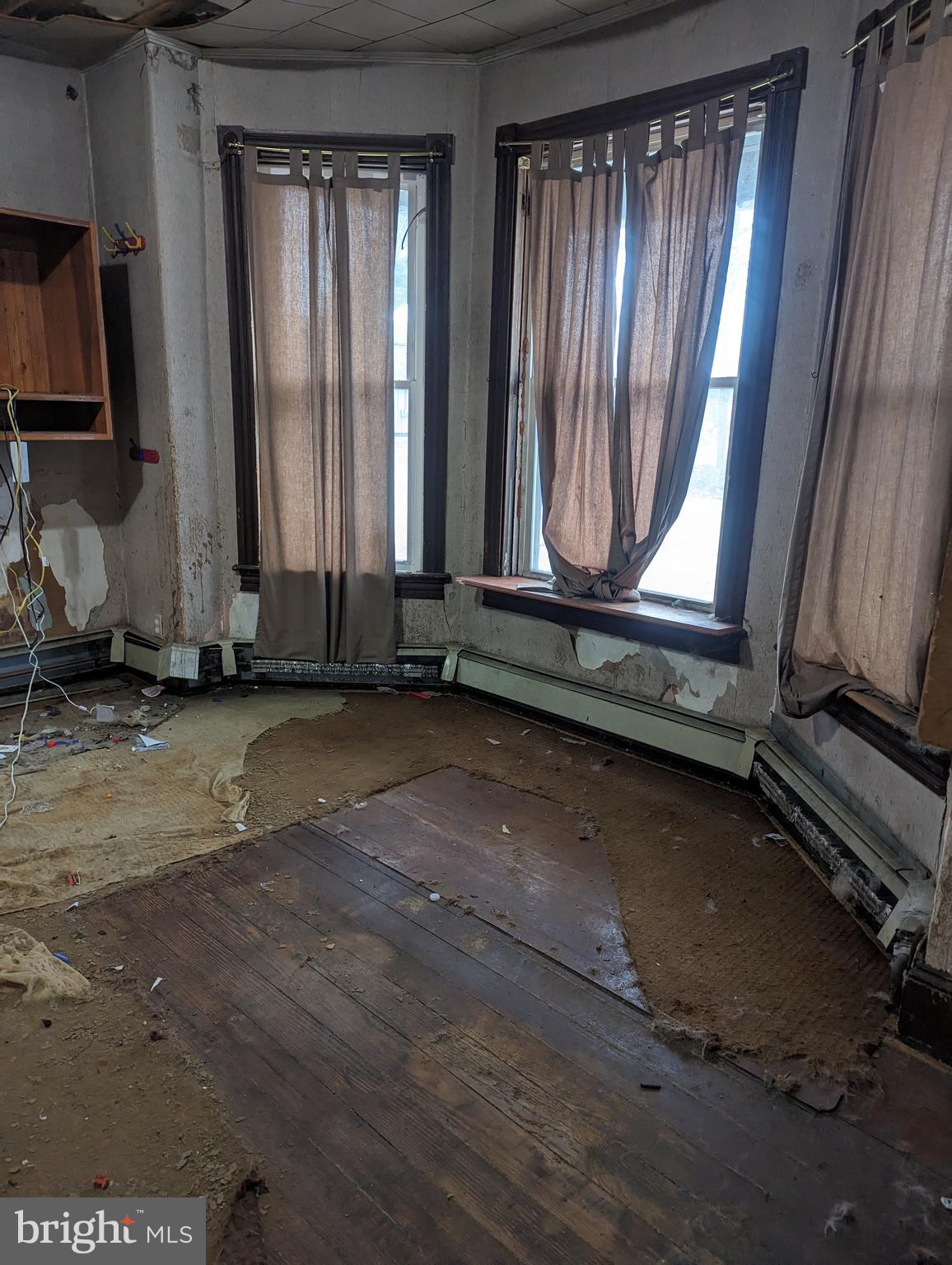 "NONE" - Residential