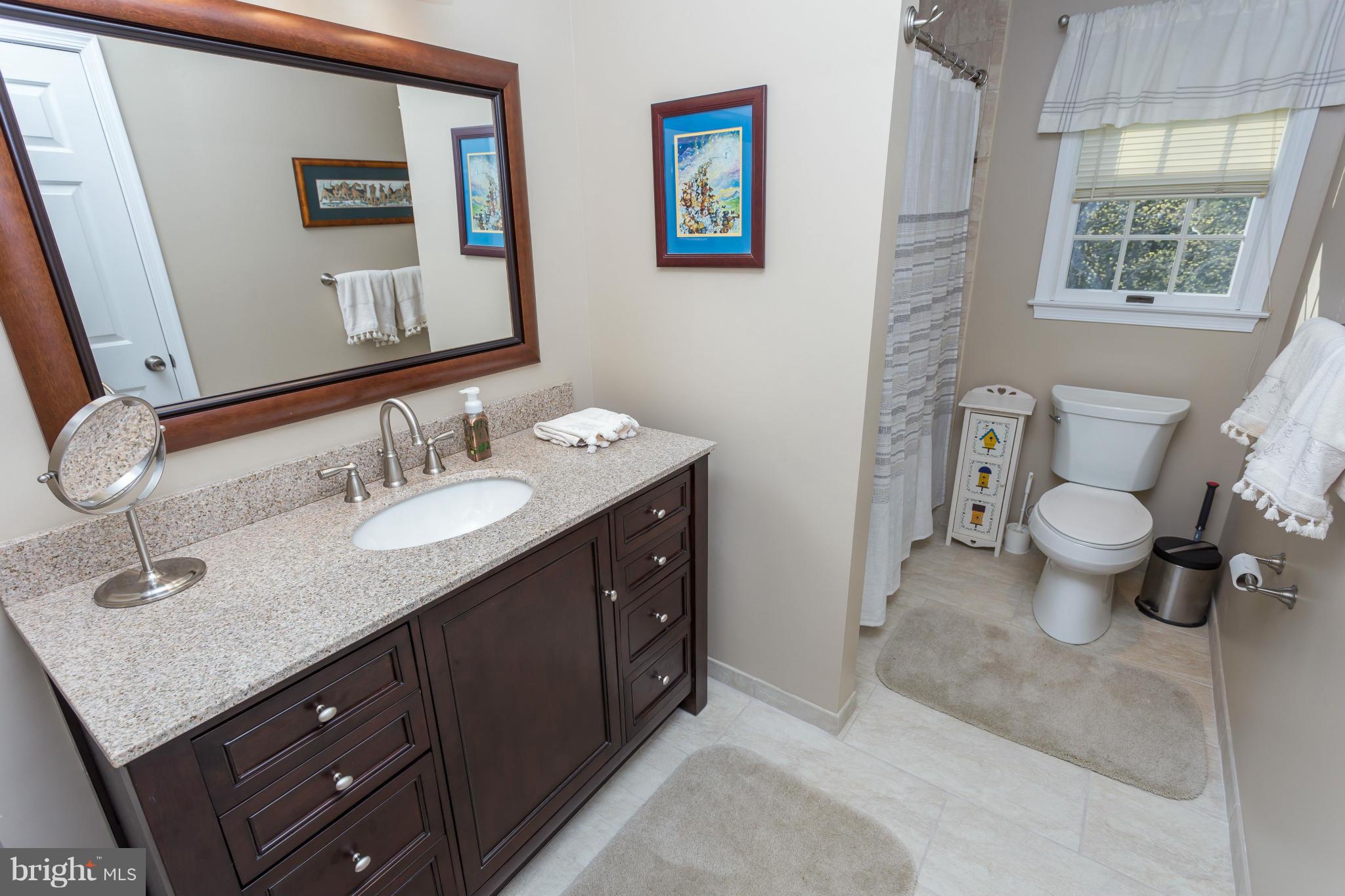 K G ON THE POTOMAC - Residential