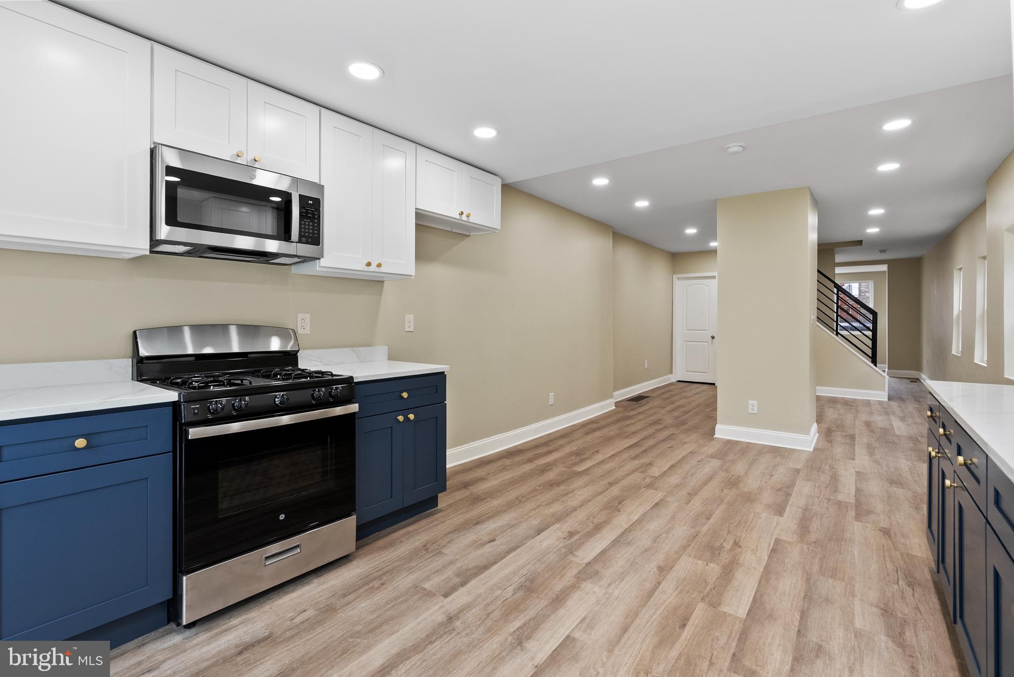 BRIDESBURG - Residential