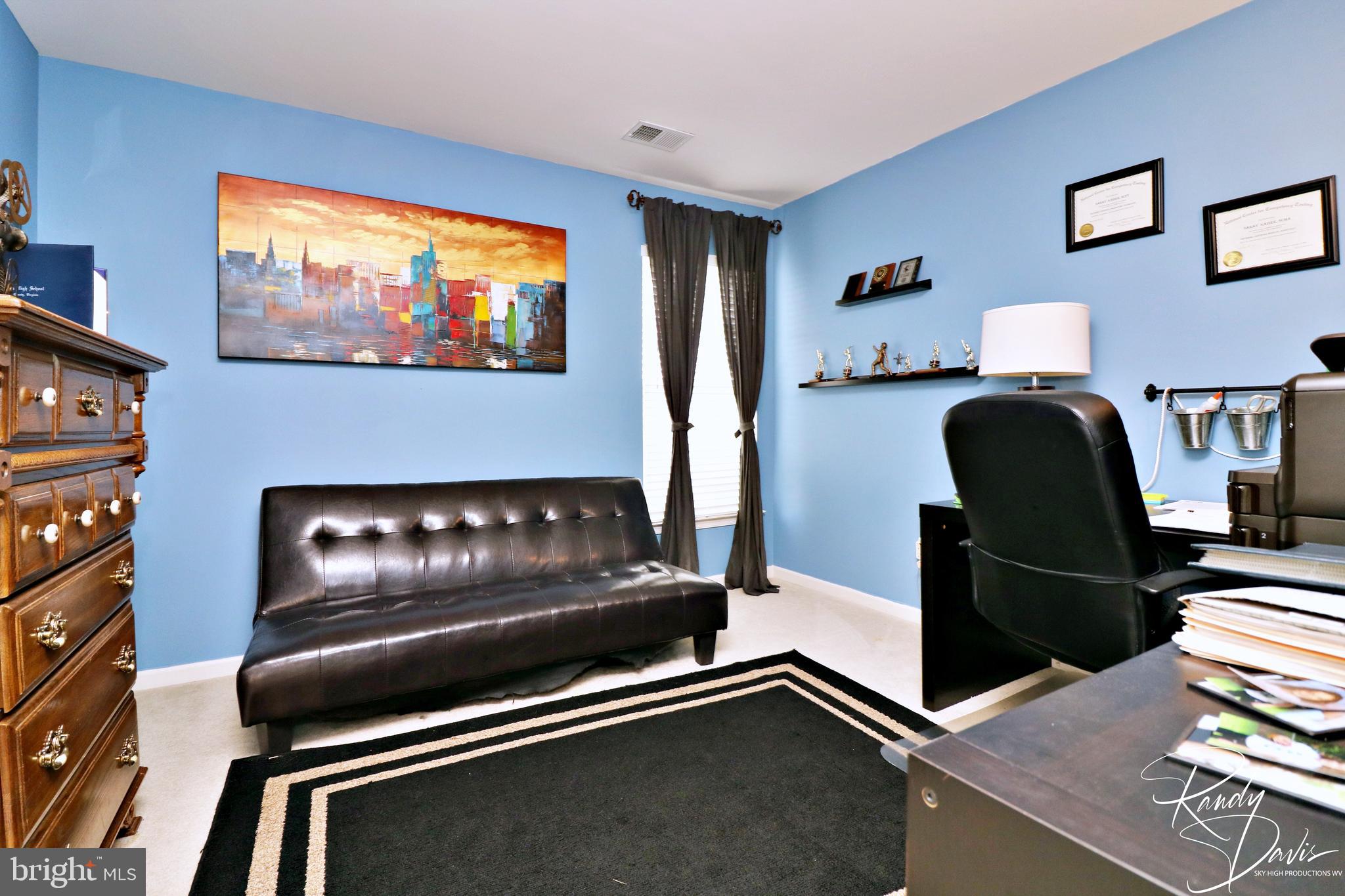 LOCUST HILL - Residential