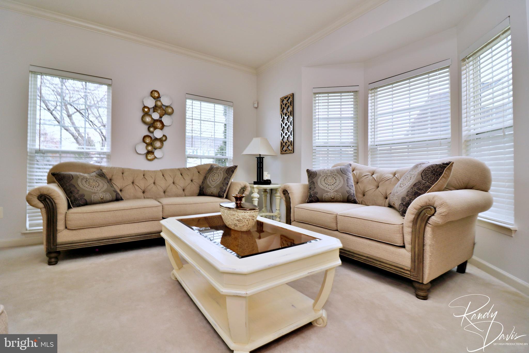 LOCUST HILL - Residential