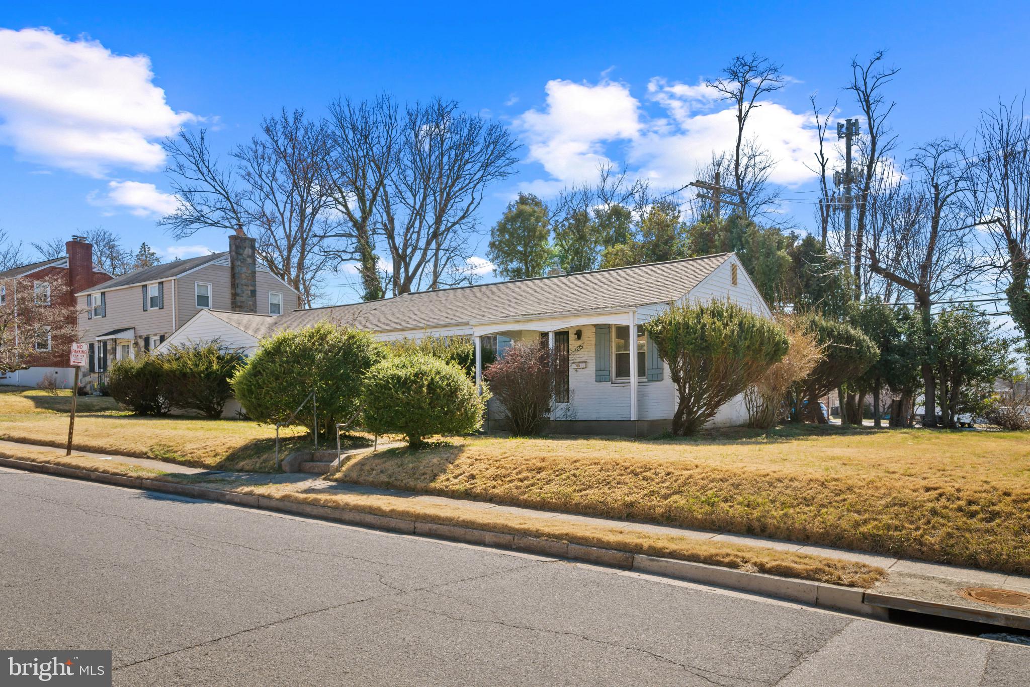 PIKESVILLE - Residential