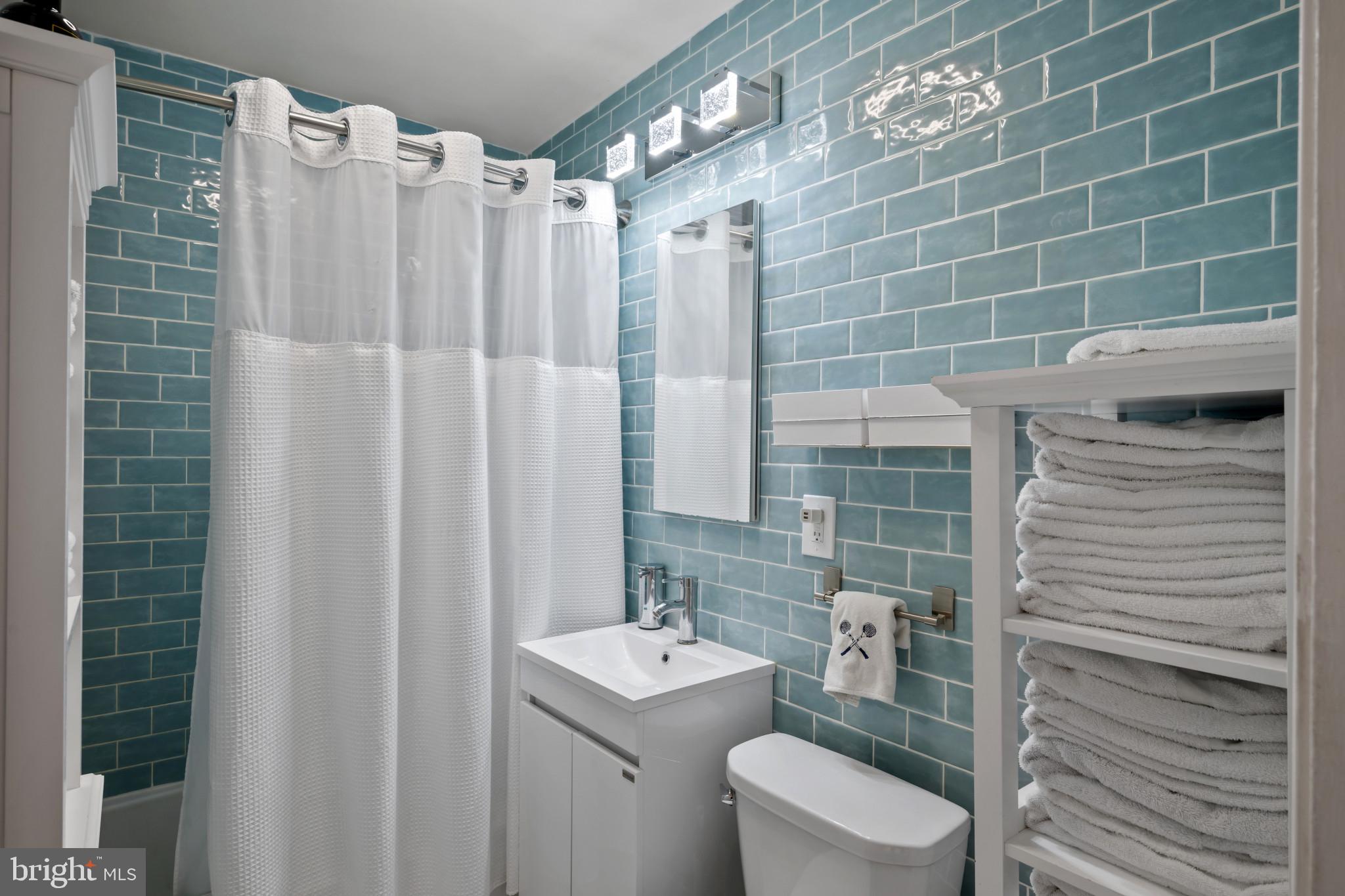 PIKESVILLE - Residential