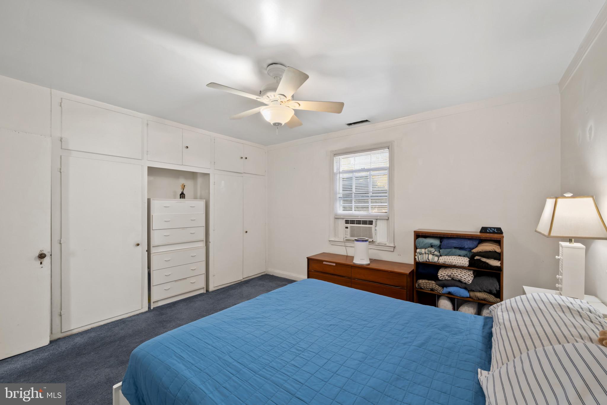 PIKESVILLE - Residential