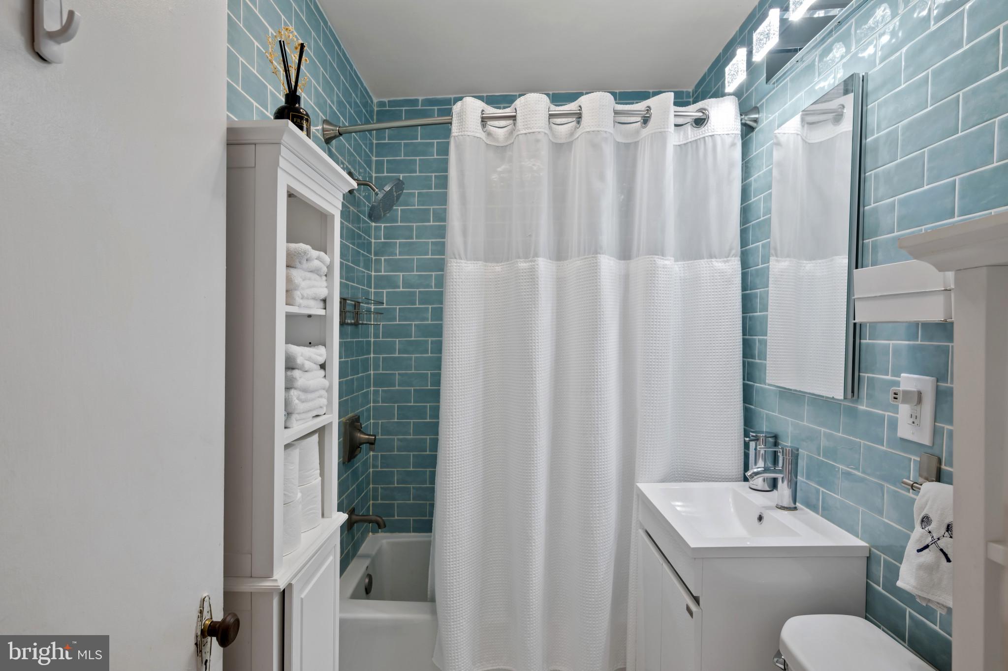 PIKESVILLE - Residential