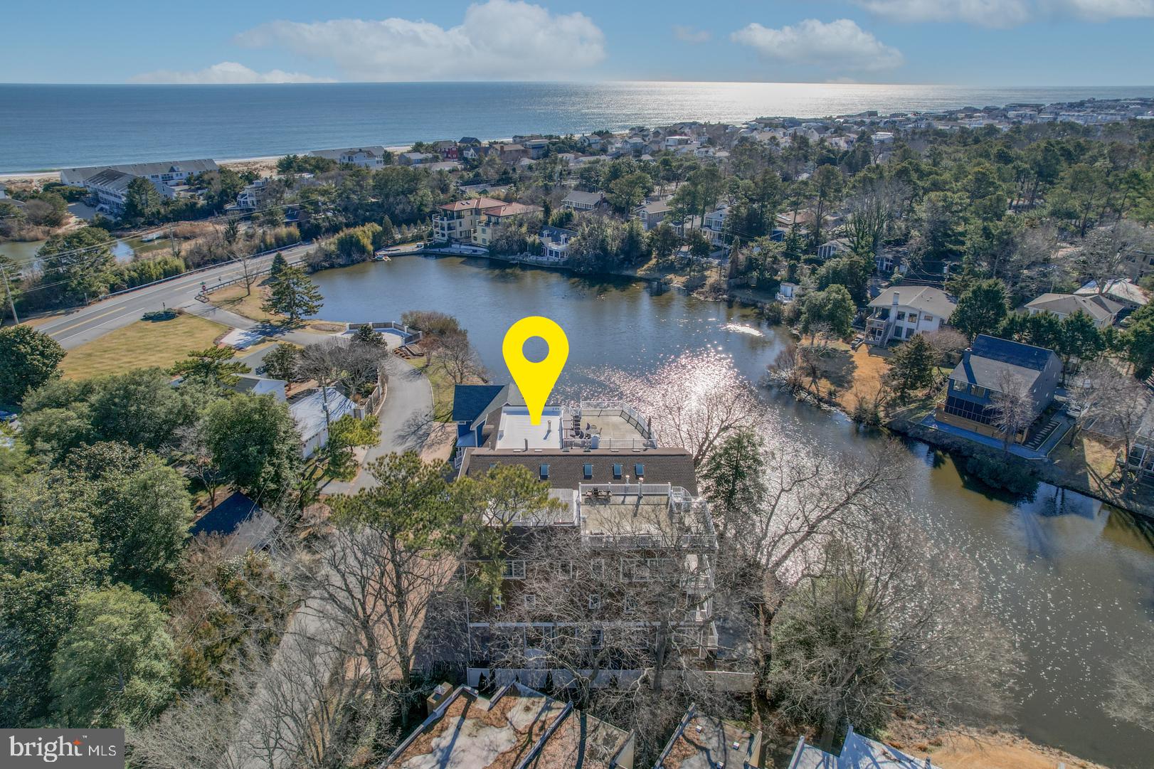 SILVER LAKE SHORES - Residential