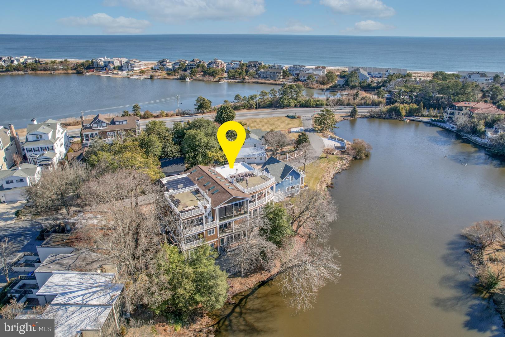 SILVER LAKE SHORES - Residential