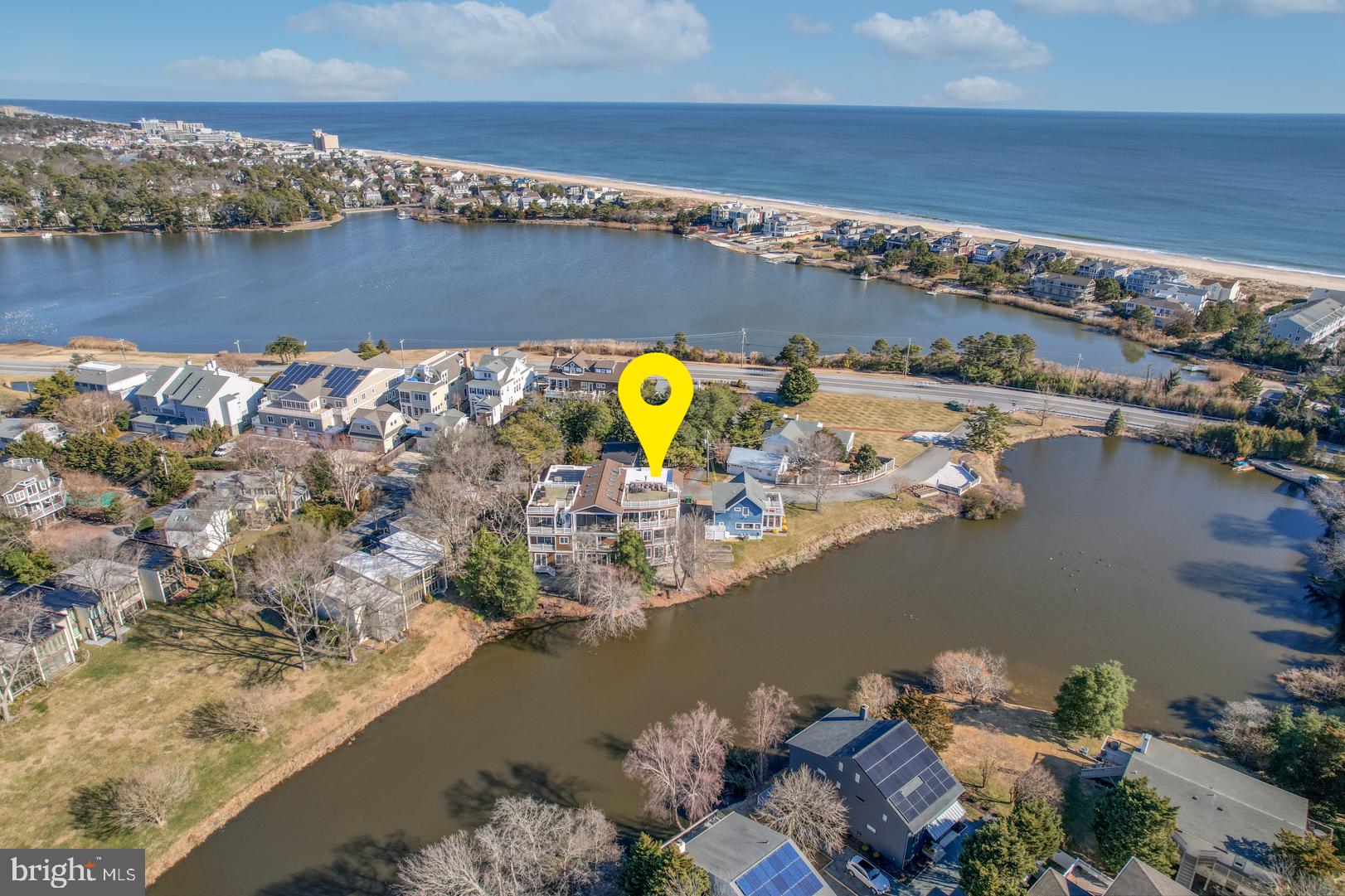 SILVER LAKE SHORES - Residential