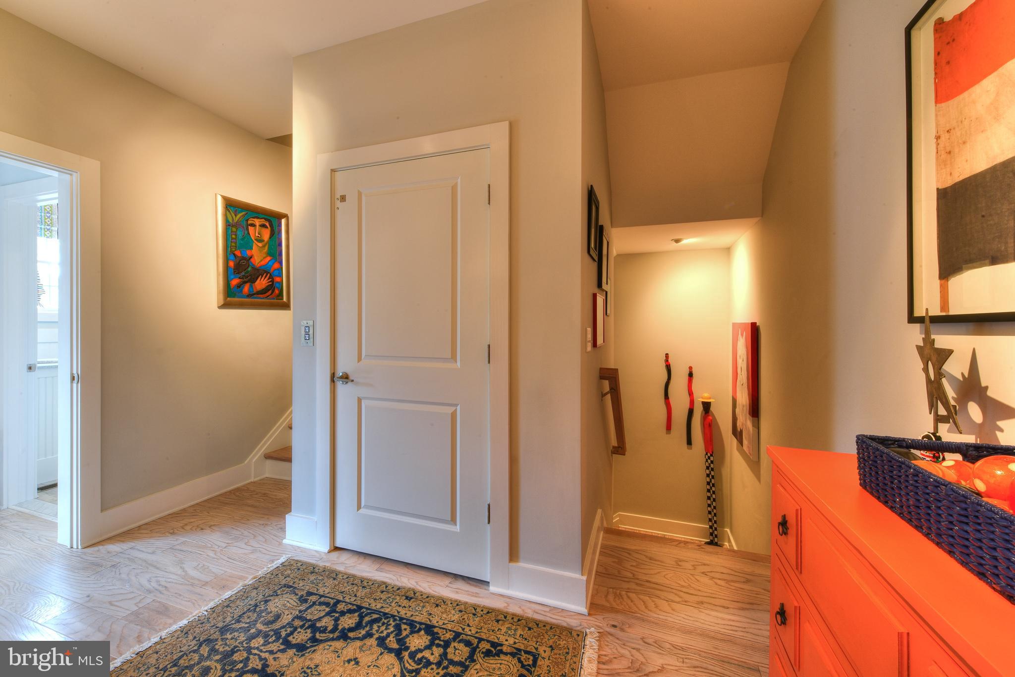 SILVER LAKE SHORES - Residential