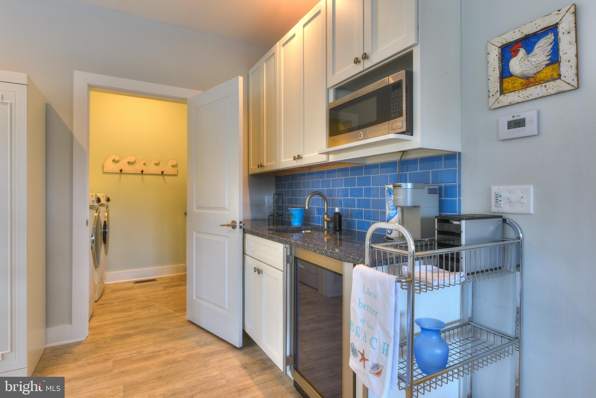 SILVER LAKE SHORES - Residential