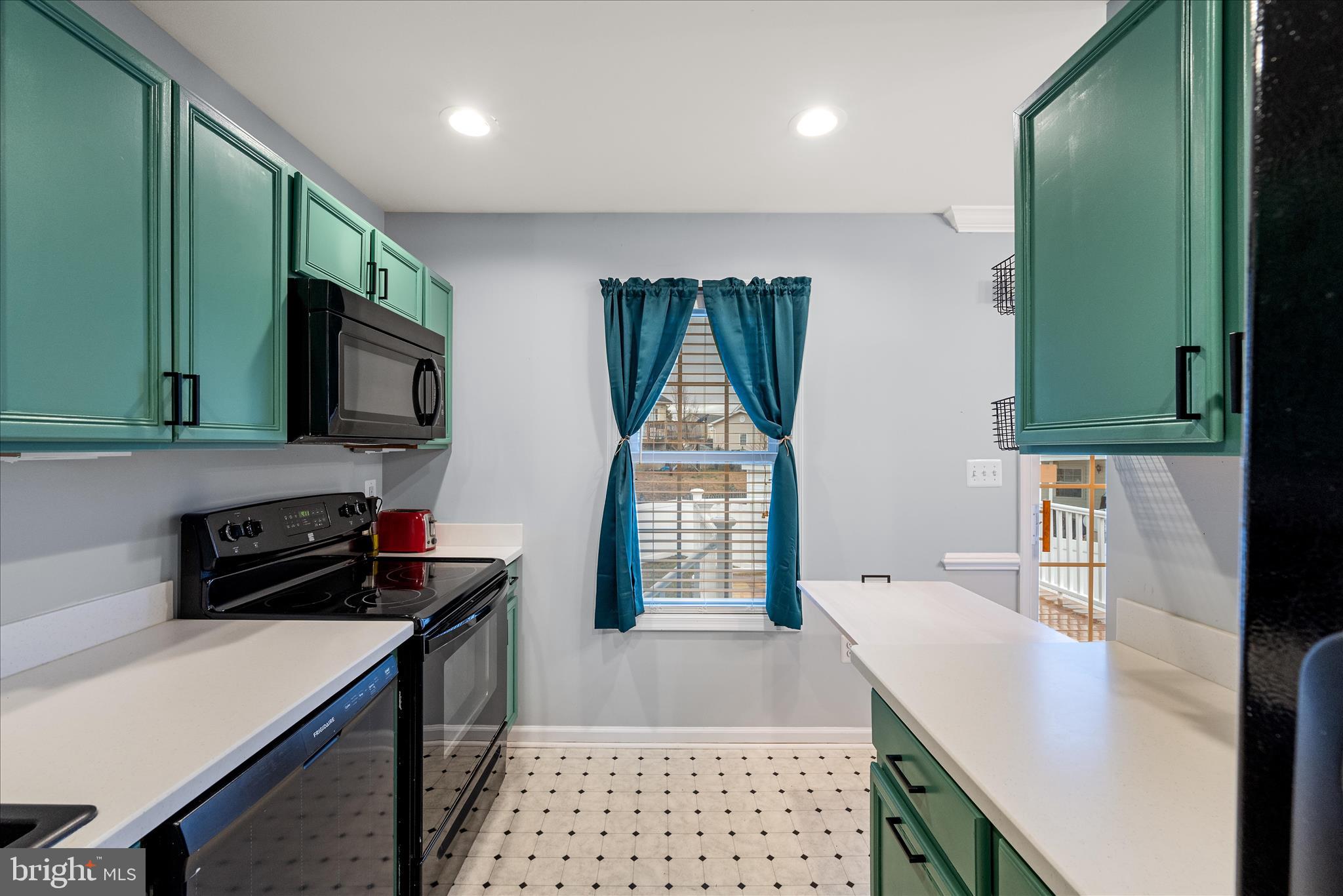 INWOOD MEADOWS - Residential