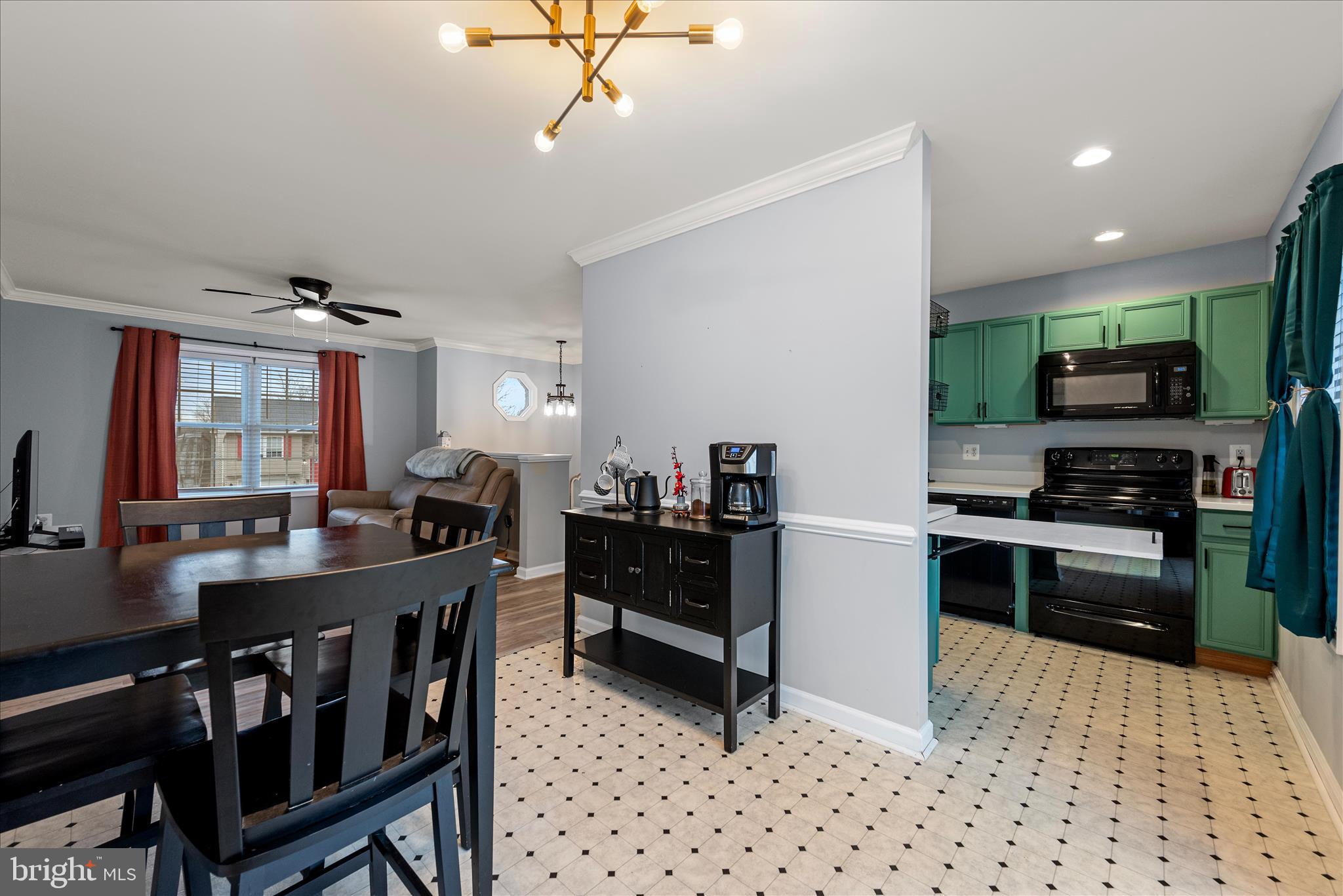 INWOOD MEADOWS - Residential