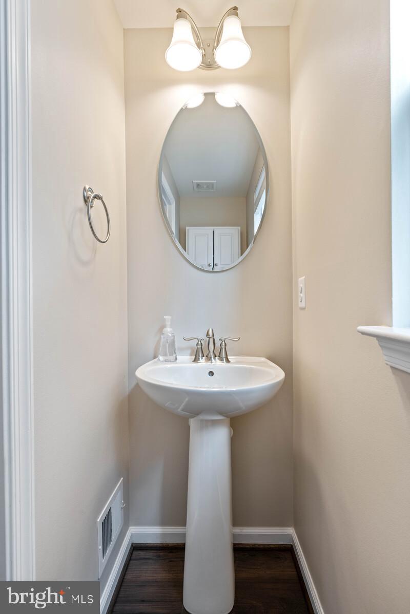 POTOMAC SHORES - Residential