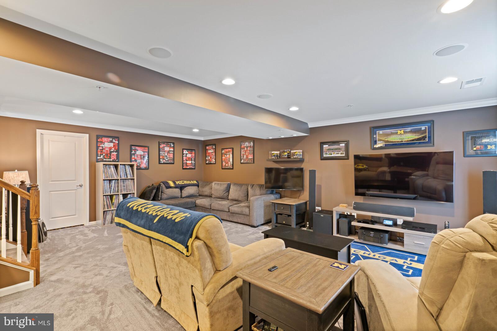 POTOMAC SHORES - Residential