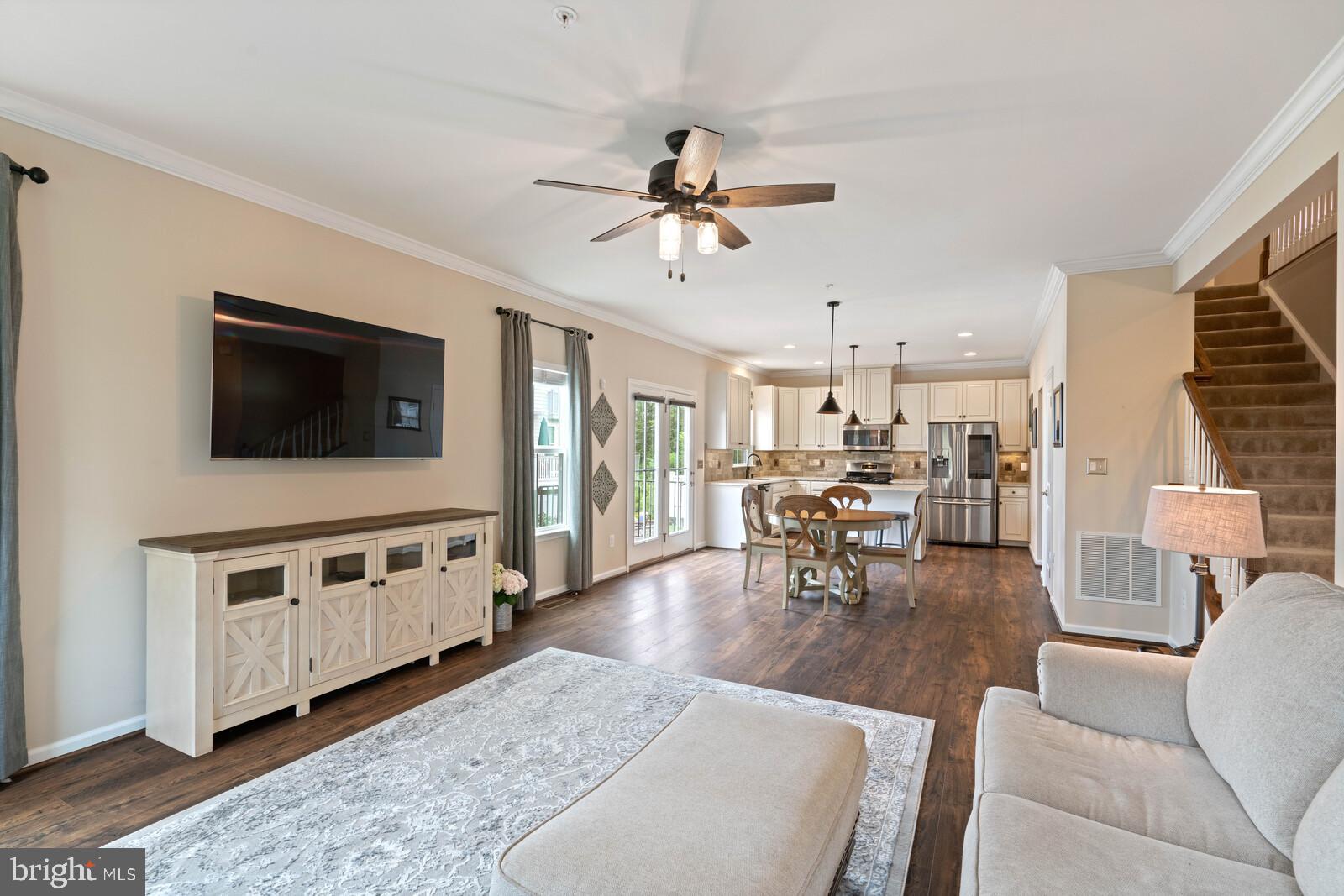 POTOMAC SHORES - Residential