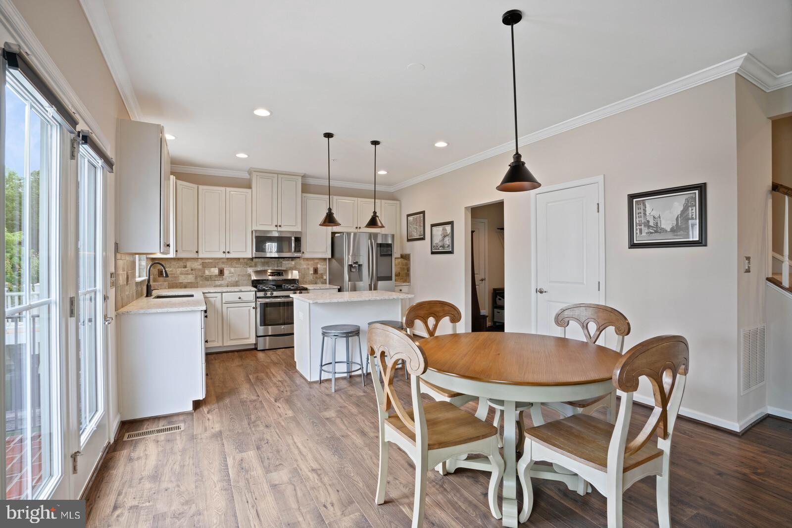 POTOMAC SHORES - Residential