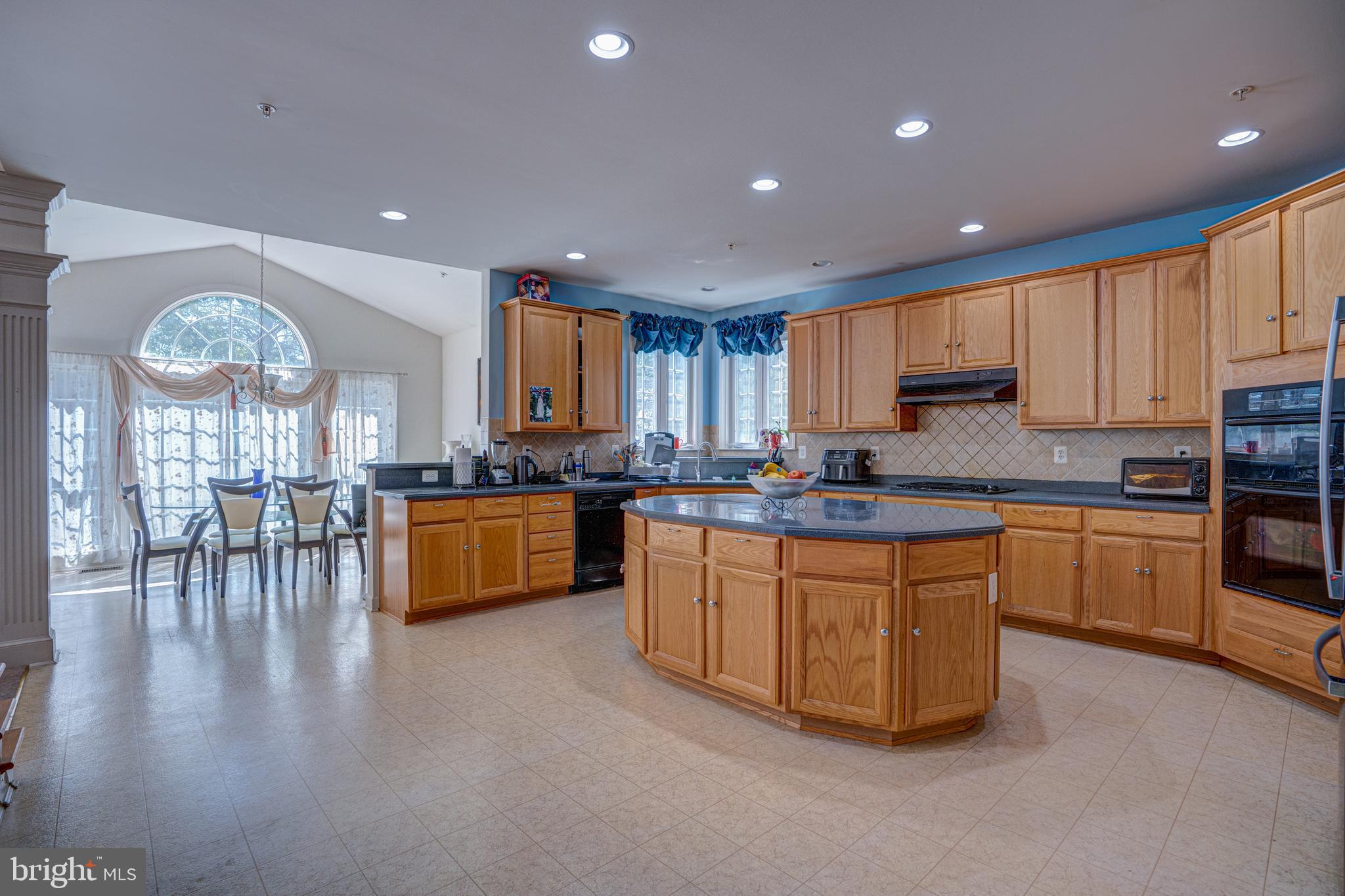 CROSS CREEK CLUB - Residential