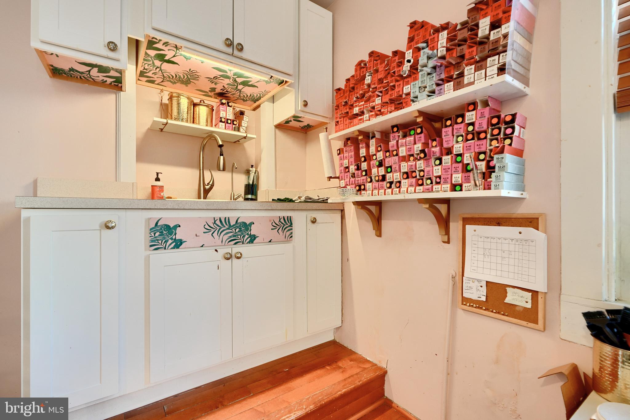 RIVERSIDE - Residential