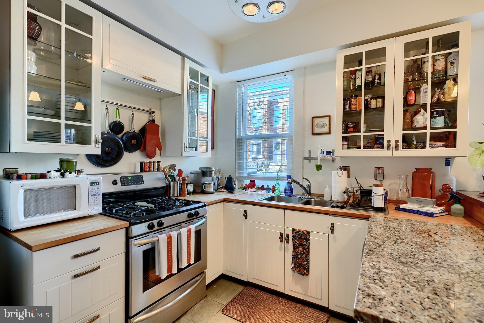 RIVERSIDE - Residential