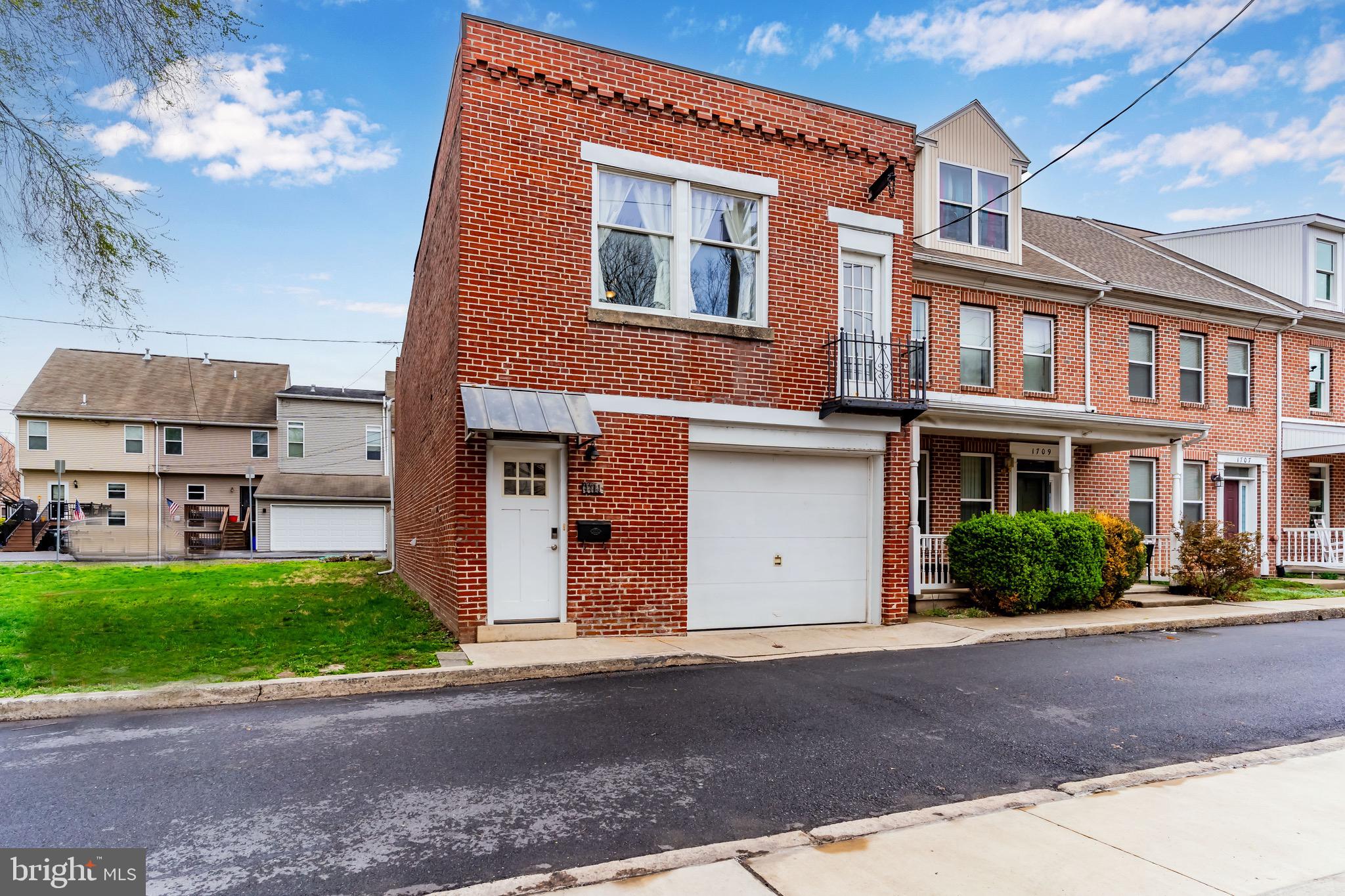 HARRISBURG CITY - Residential