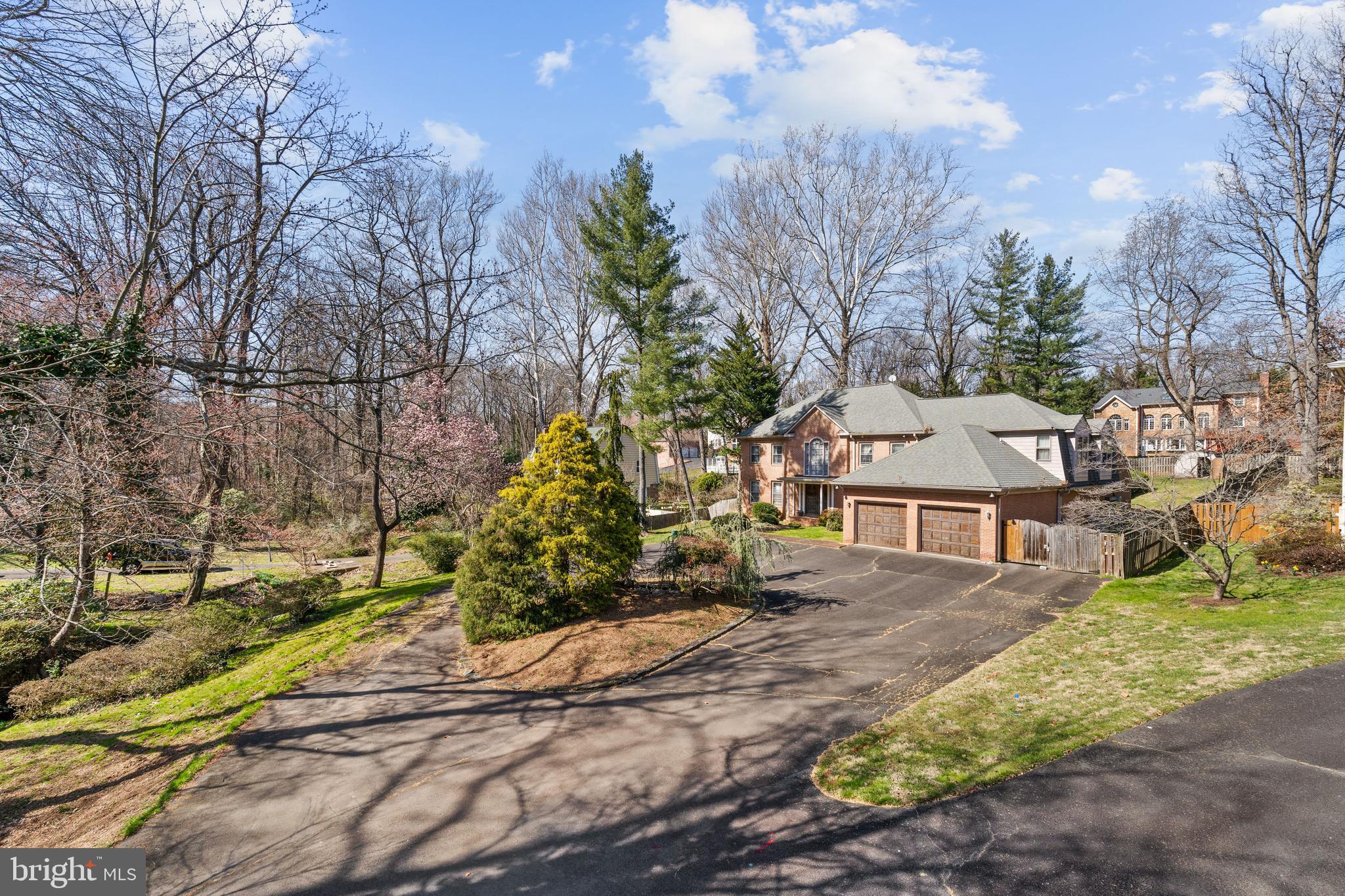 BEDFORD ACRES - Residential