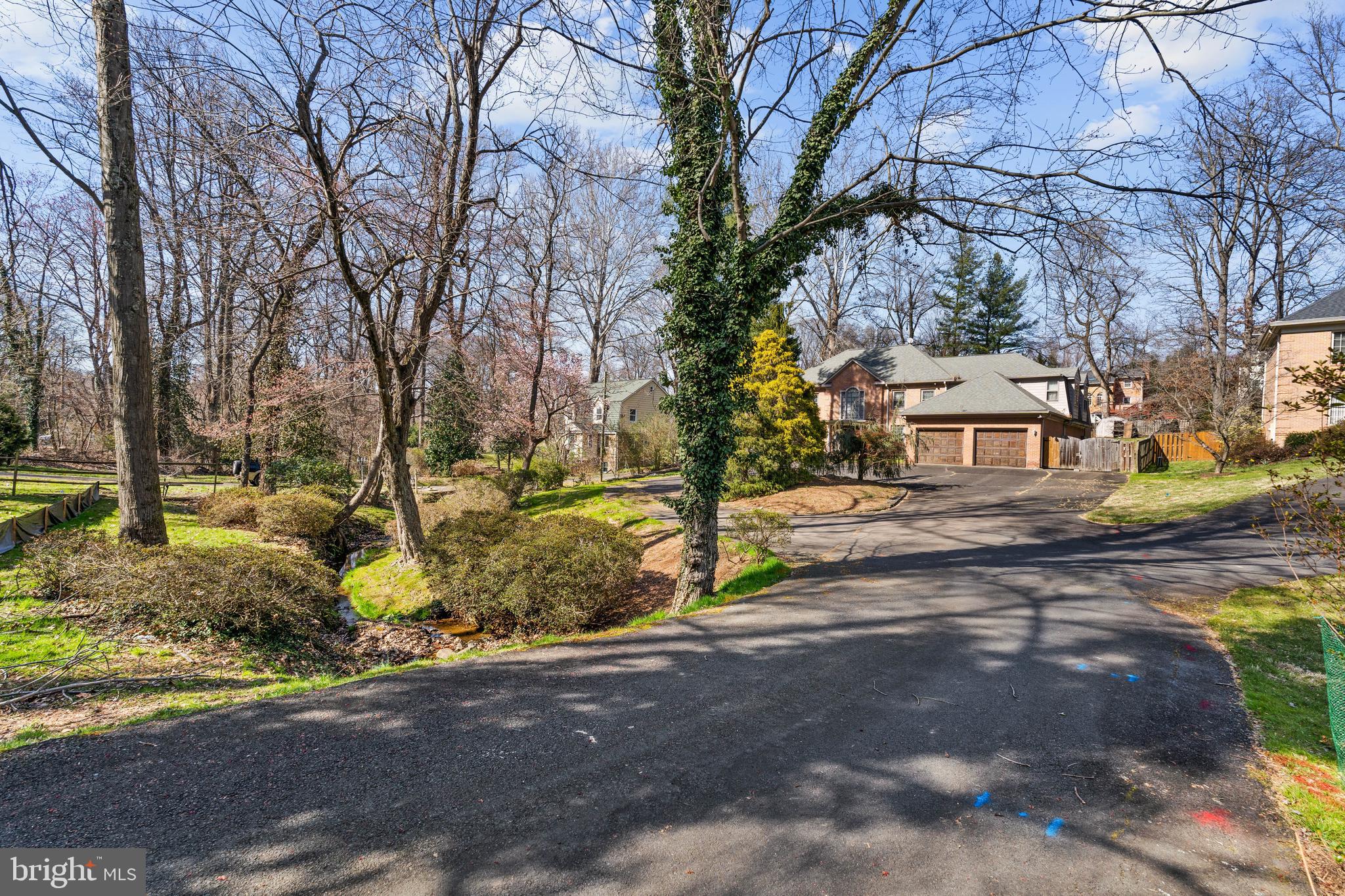 BEDFORD ACRES - Residential