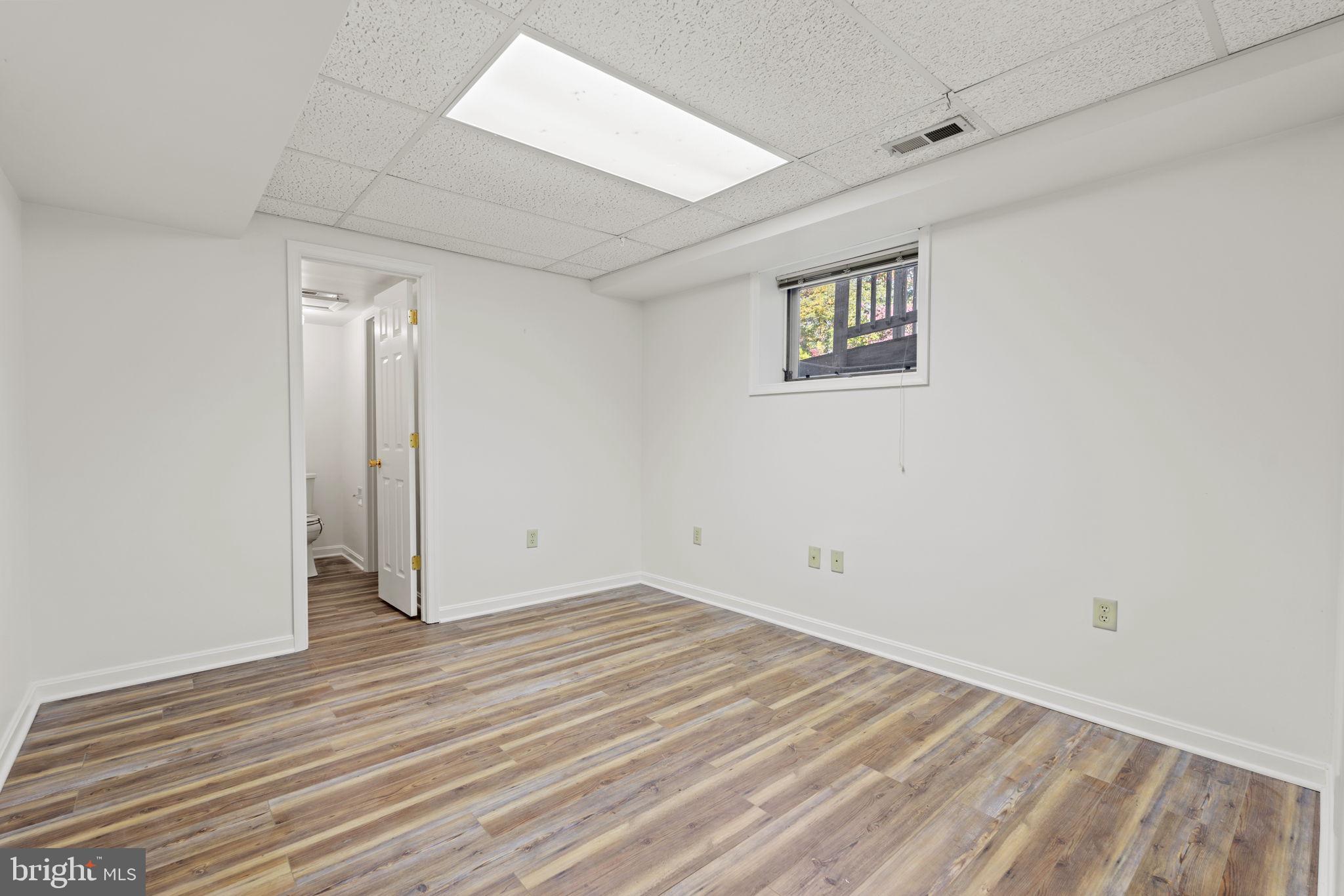 WOODLAWN - Residential