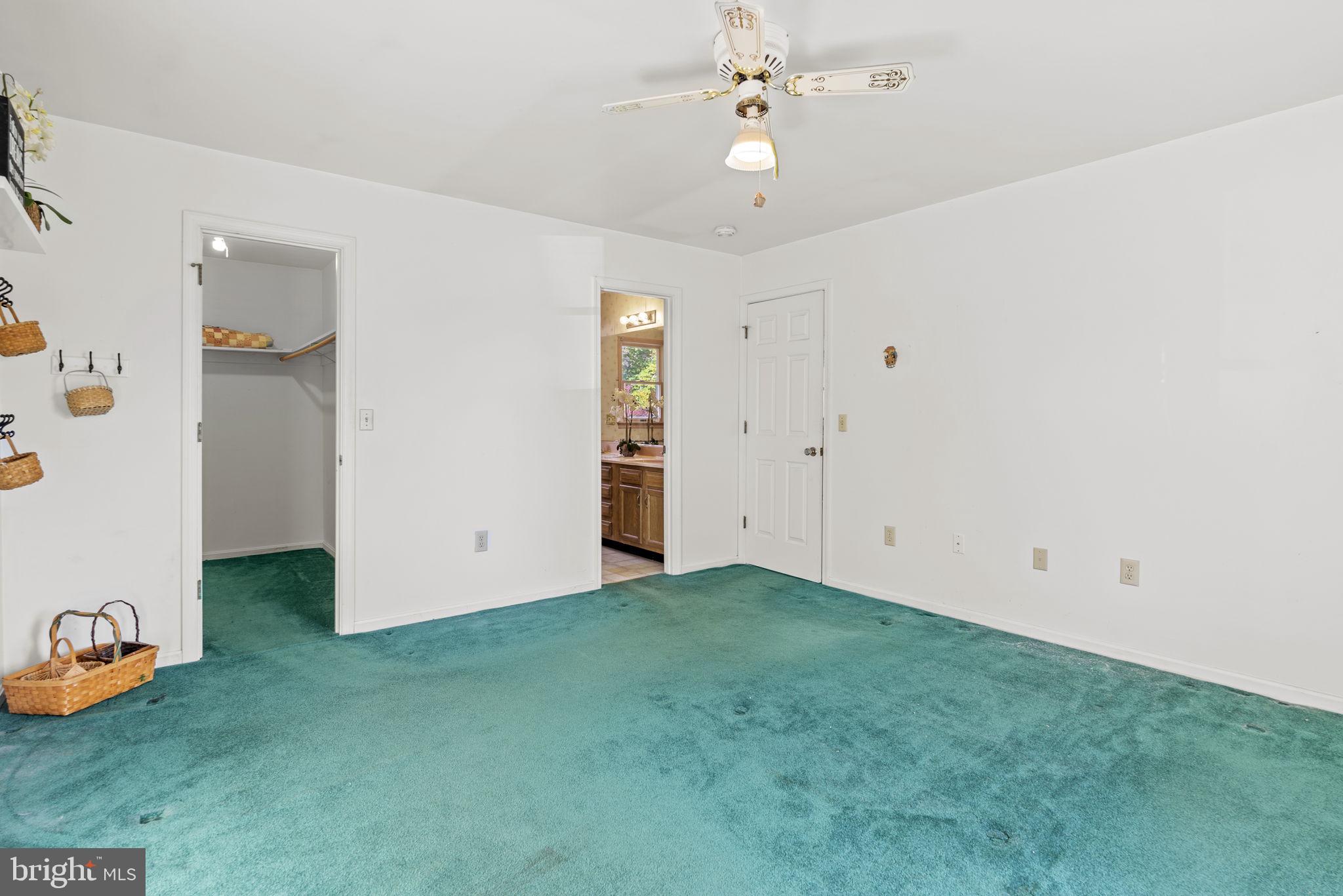 WOODLAWN - Residential