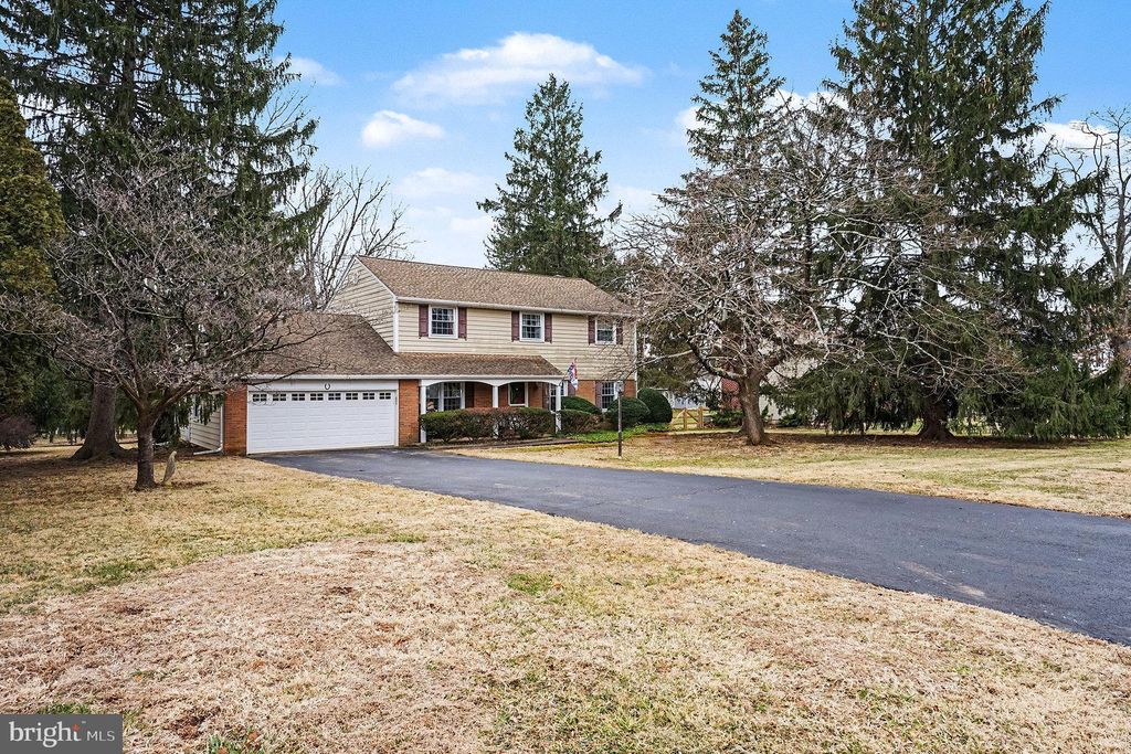 Photo of 75 Kleyona Avenue, PHOENIXVILLE, PA 19460 (MLS # PACT2115006)