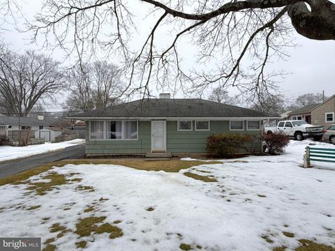 1931 WABANK ROAD LANCASTER PA 17603