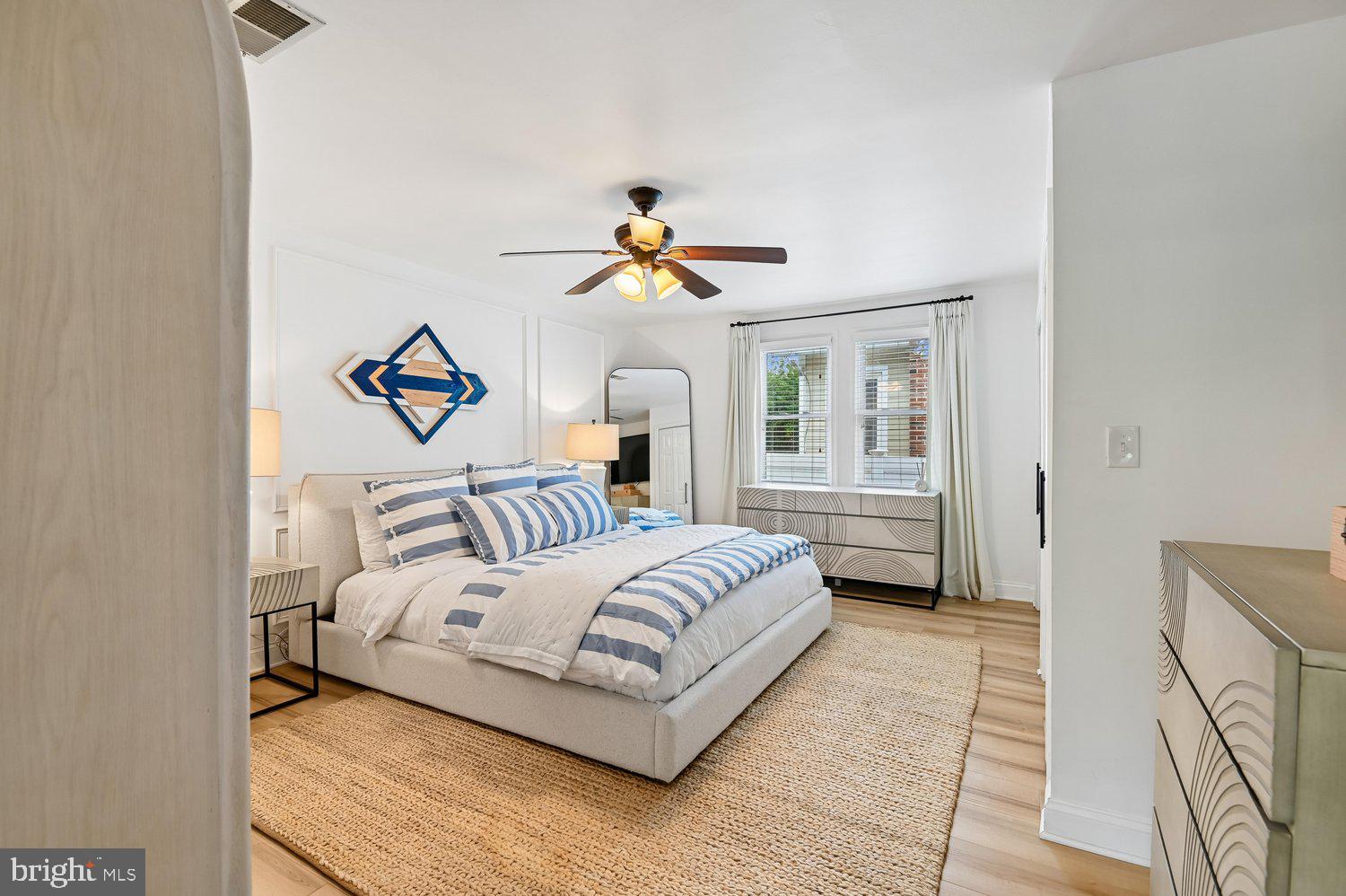 EDGEWATER BEACH - Residential