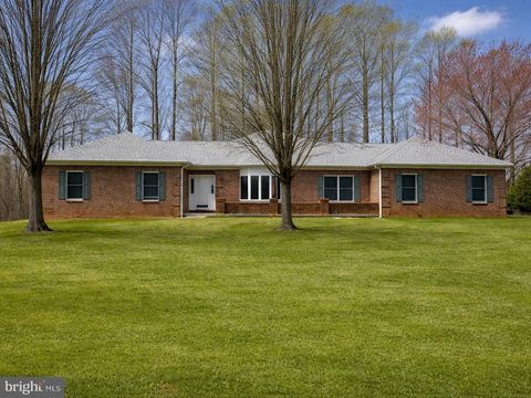 Photo of 904 Sidehill Drive, BEL AIR, MD 21015 (MLS # MDHR2053364)