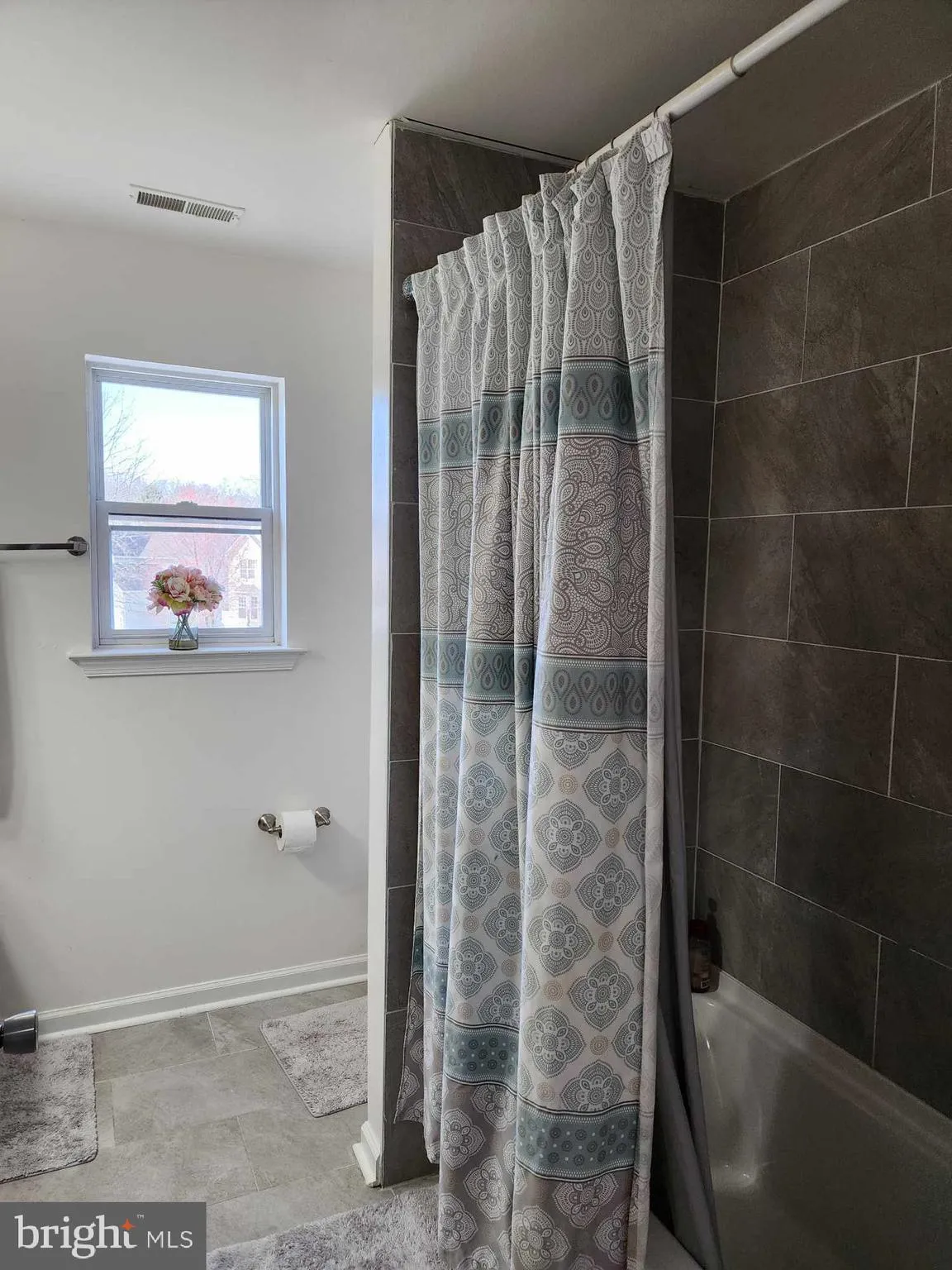 Williamstown, New Jersey 08094, United States, 5 Bedrooms Bedrooms, ,5 BathroomsBathrooms,Residential,Active,99609