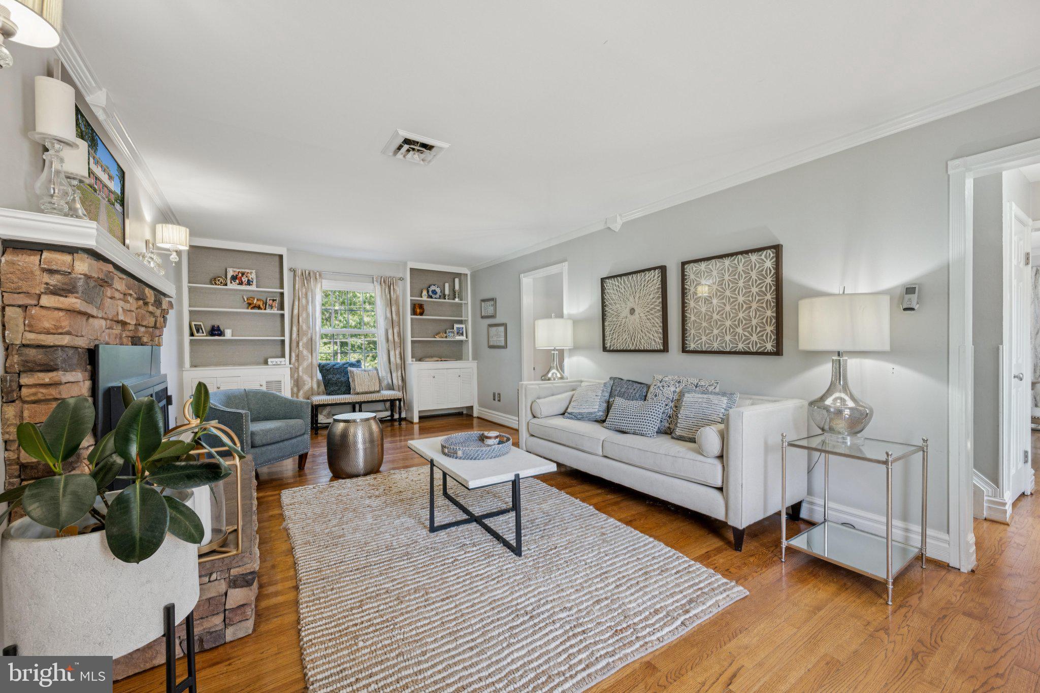 4 BELHAVEN COURT