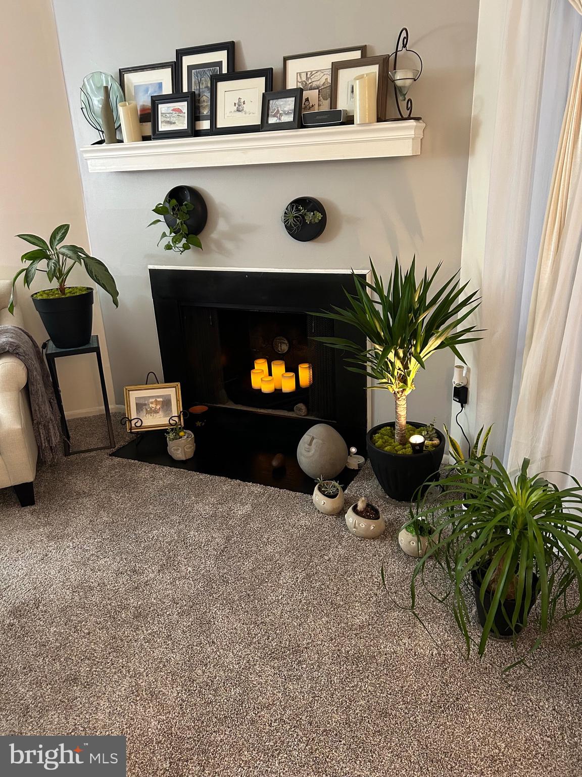 PAINTERS CROSSING - Residential