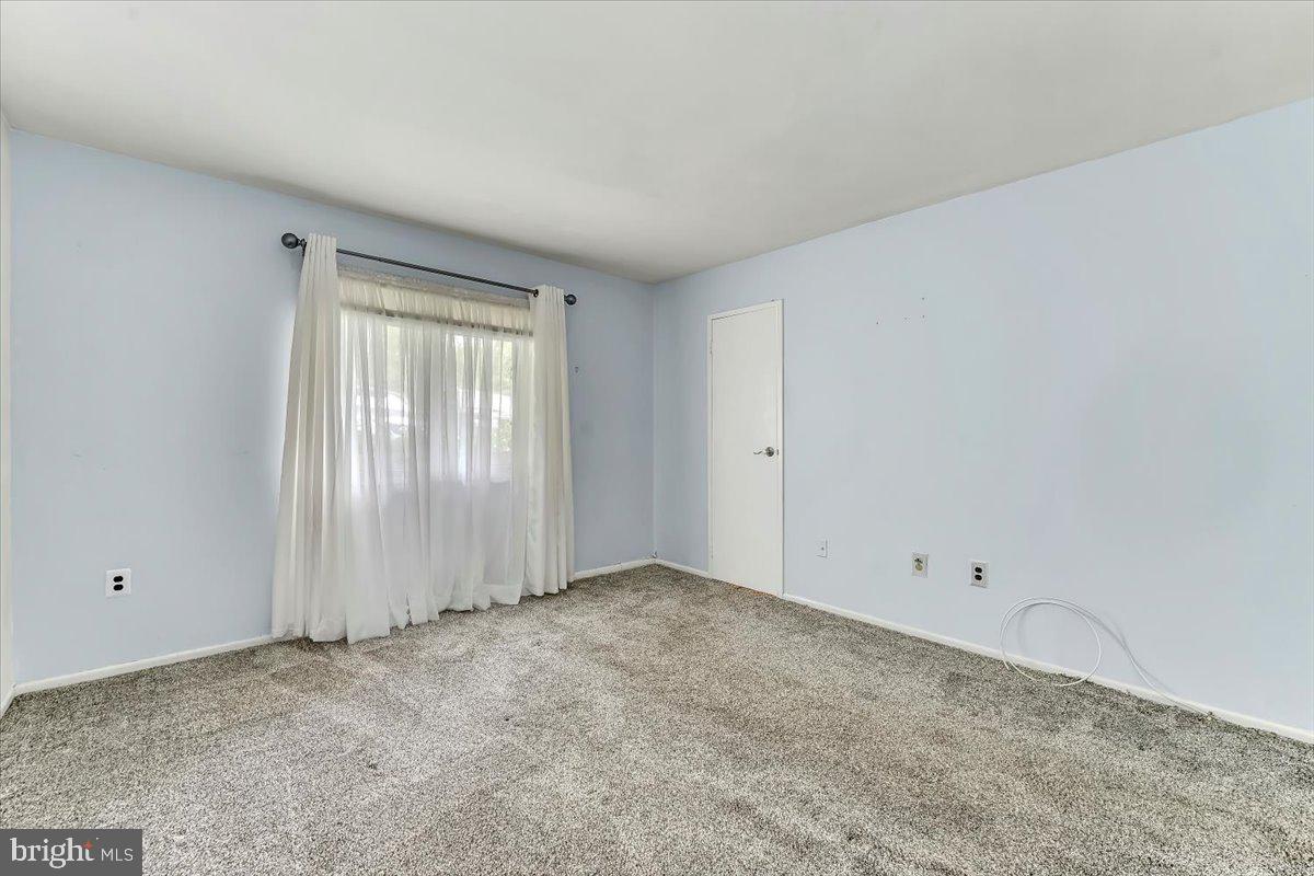 PAINTERS CROSSING - Residential