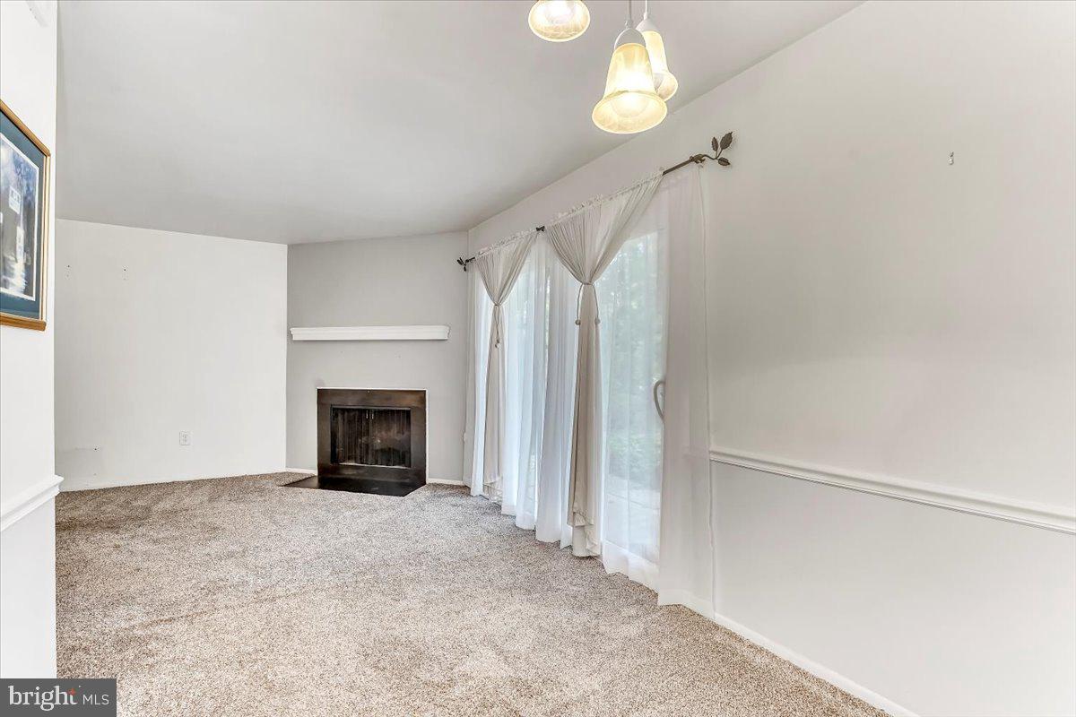 PAINTERS CROSSING - Residential