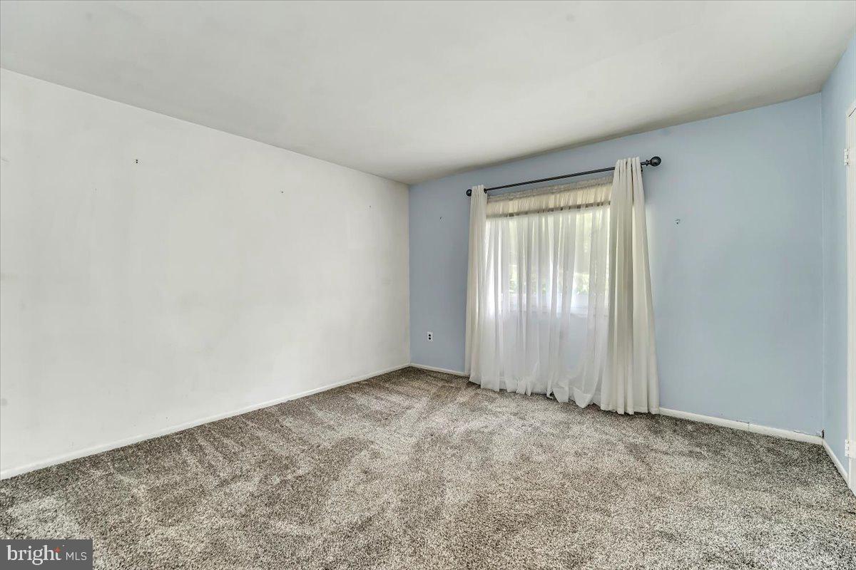 PAINTERS CROSSING - Residential