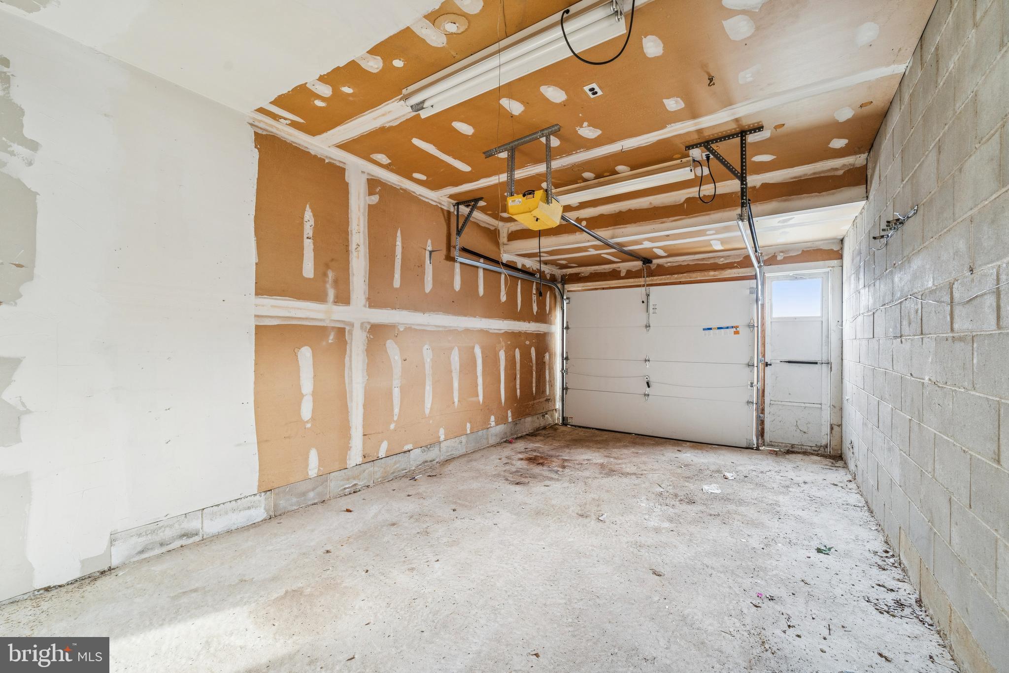 NESHAMINY VALLEY - Residential