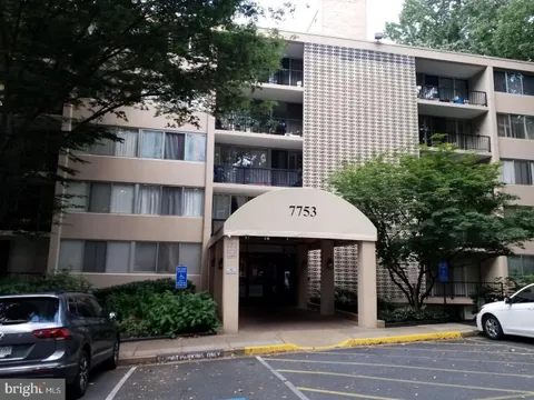 7753 Patriot Drive Unit 5, Annandale, VA MLS: VAFX2213982