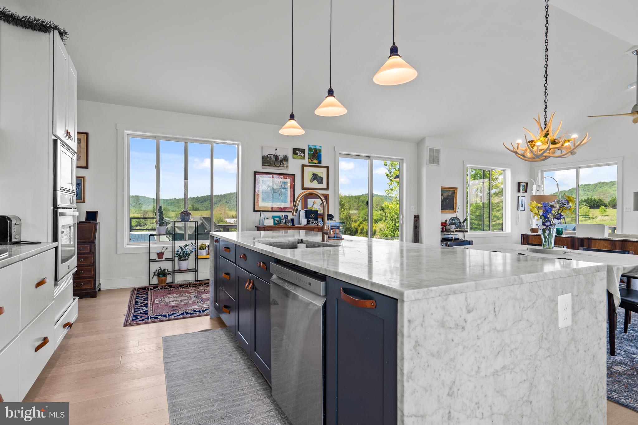 BATTLE RUN FARM - Residential