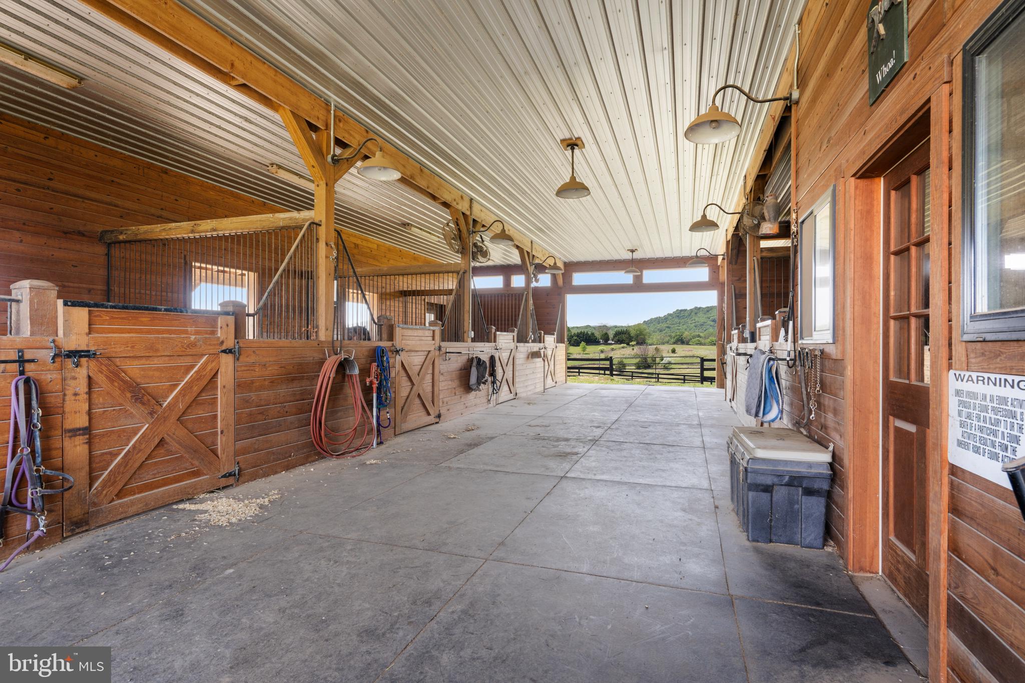 BATTLE RUN FARM - Residential