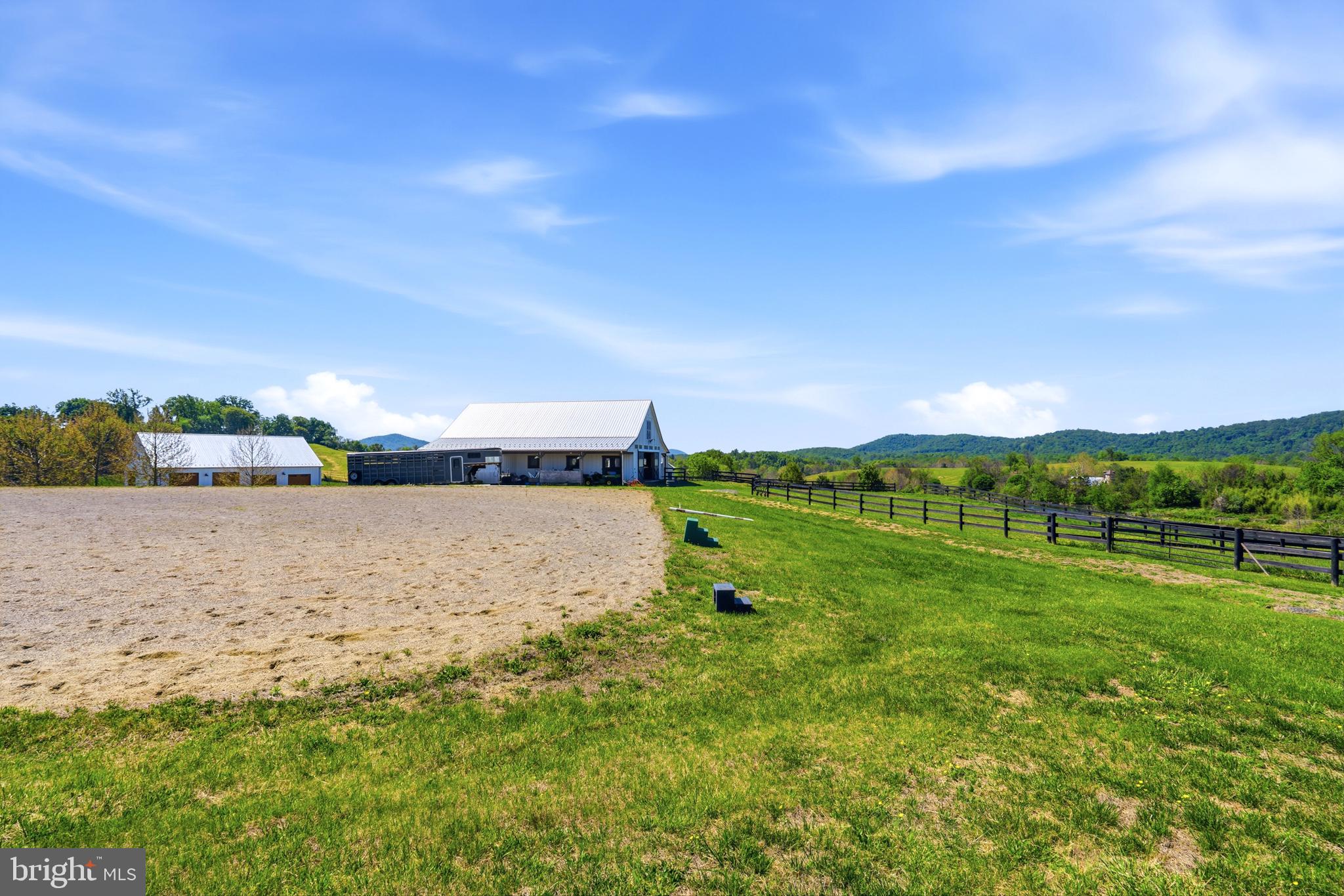 BATTLE RUN FARM - Residential