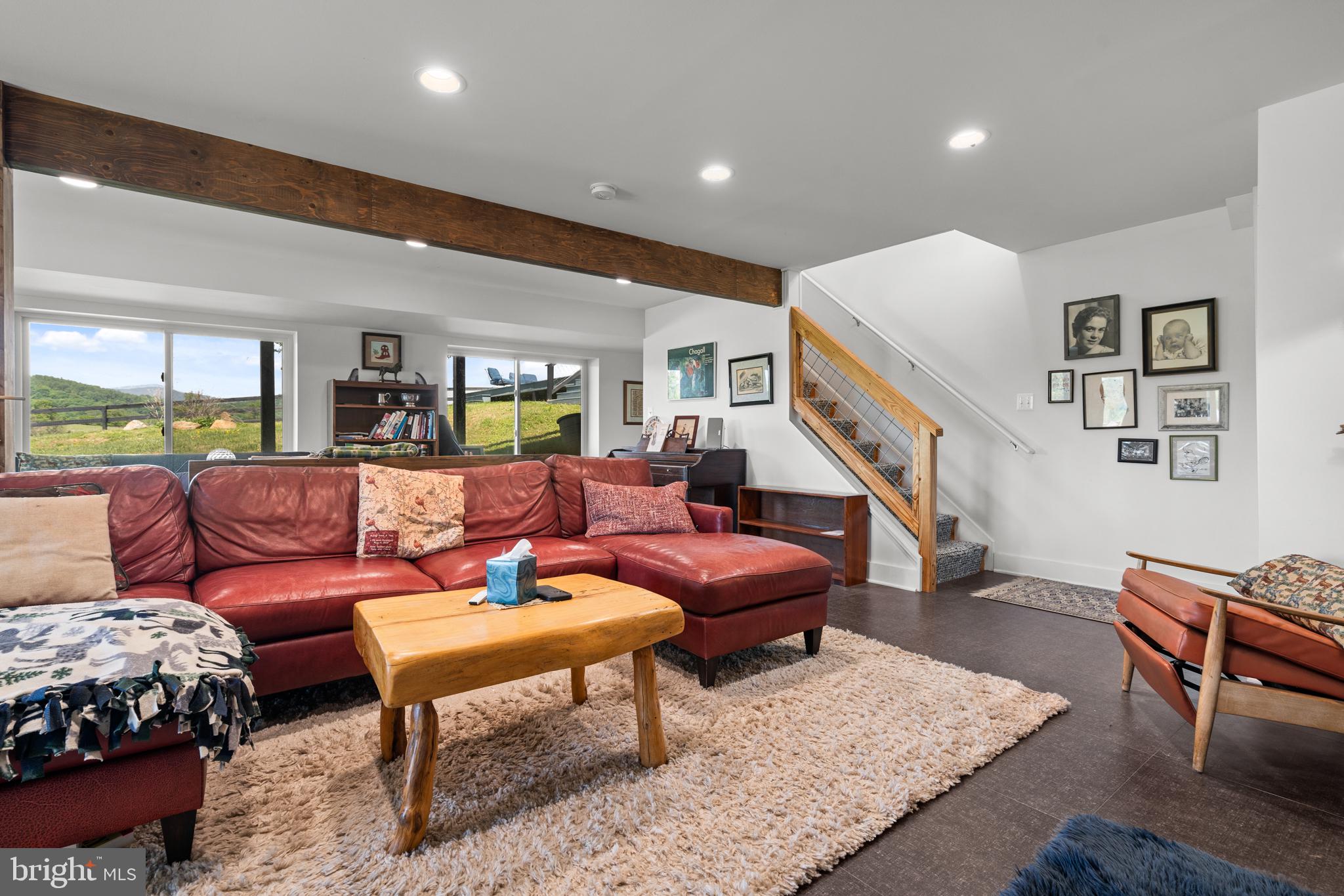 BATTLE RUN FARM - Residential
