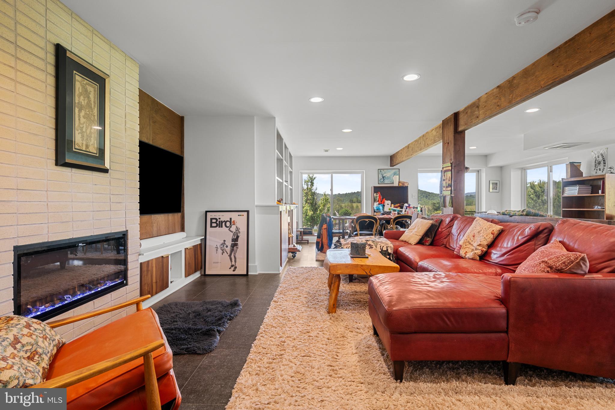 BATTLE RUN FARM - Residential