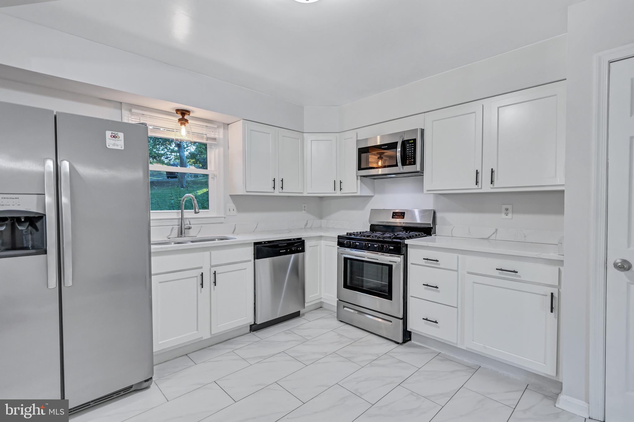 11418 ROSALIE DRIVE