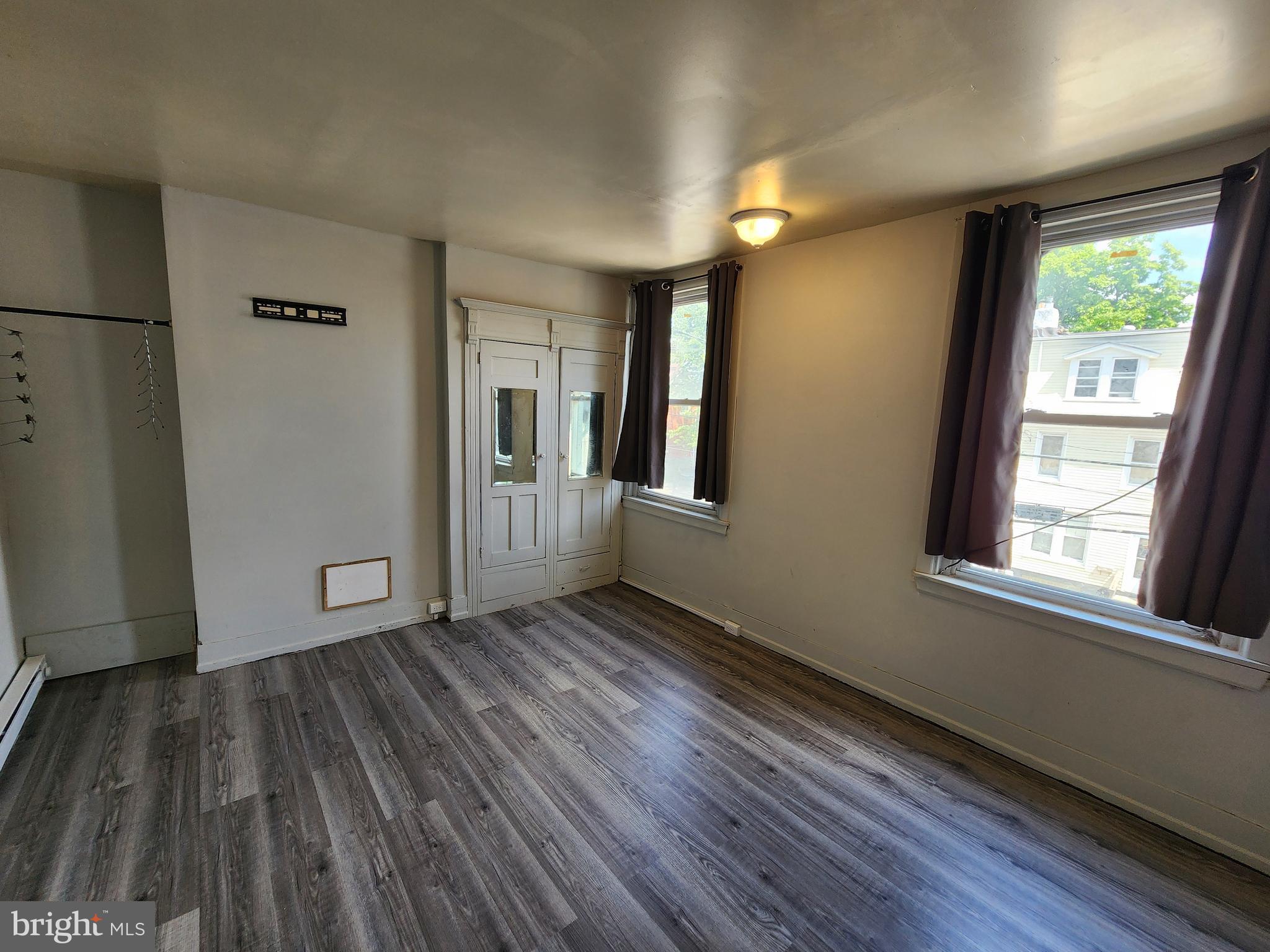 GERMANTOWN (WEST) - Residential