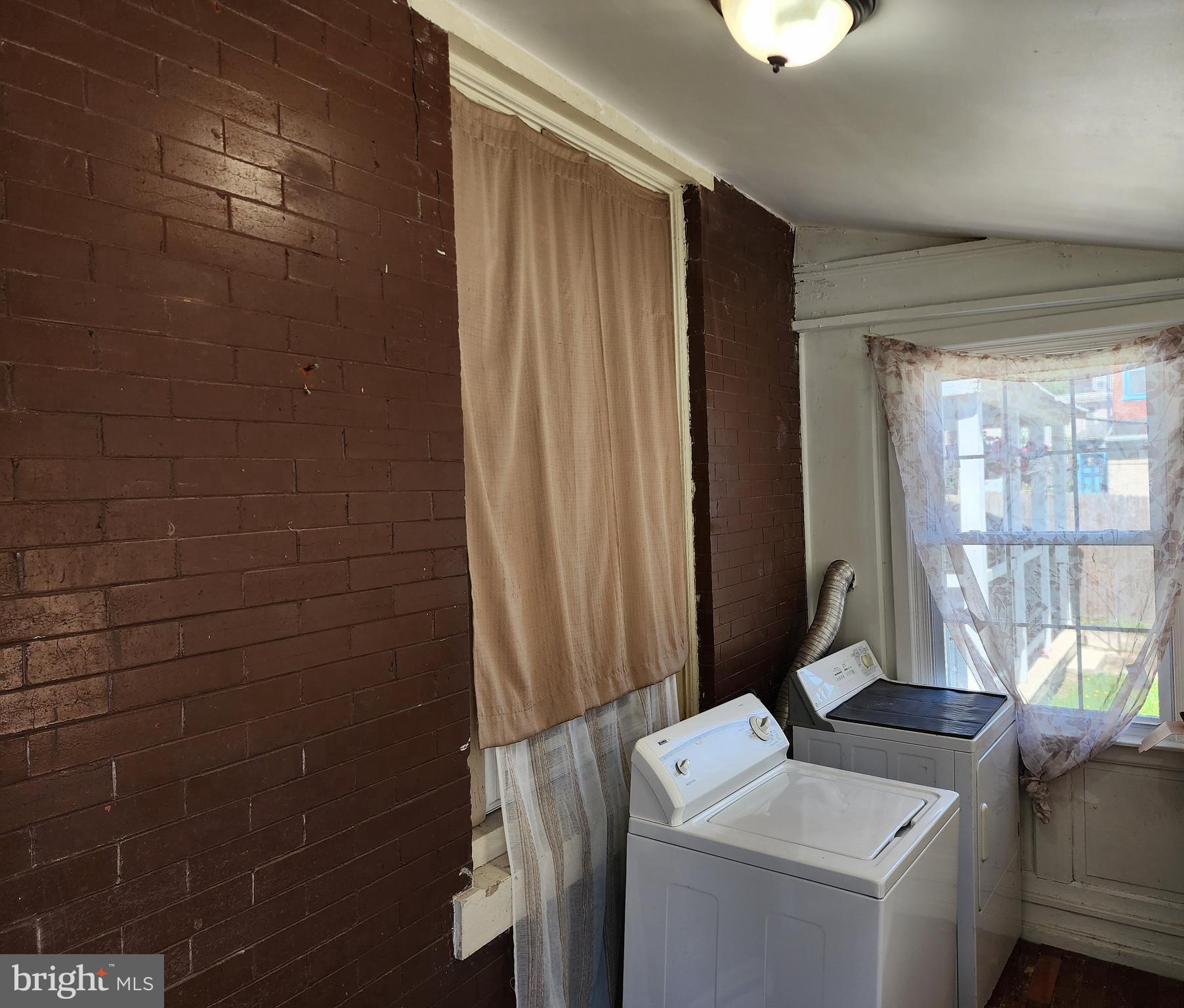 GERMANTOWN (WEST) - Residential