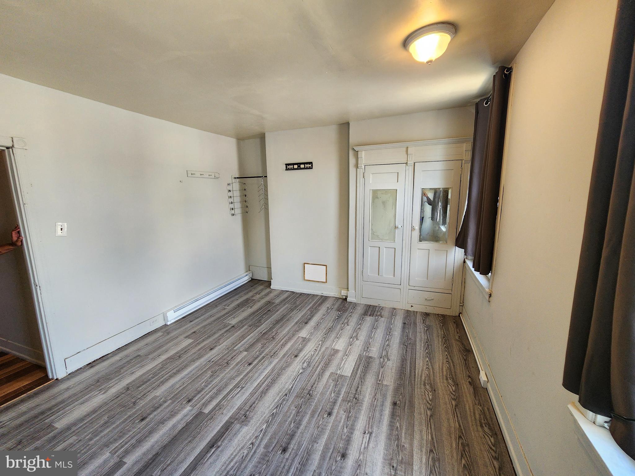 GERMANTOWN (WEST) - Residential