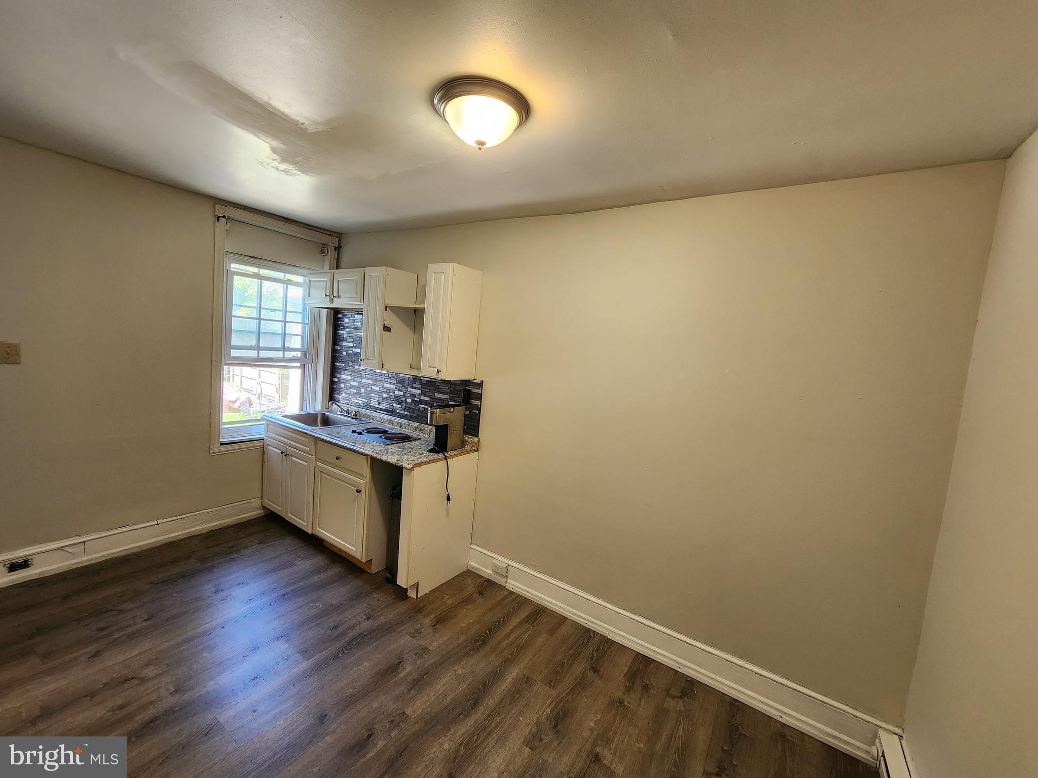 GERMANTOWN (WEST) - Residential